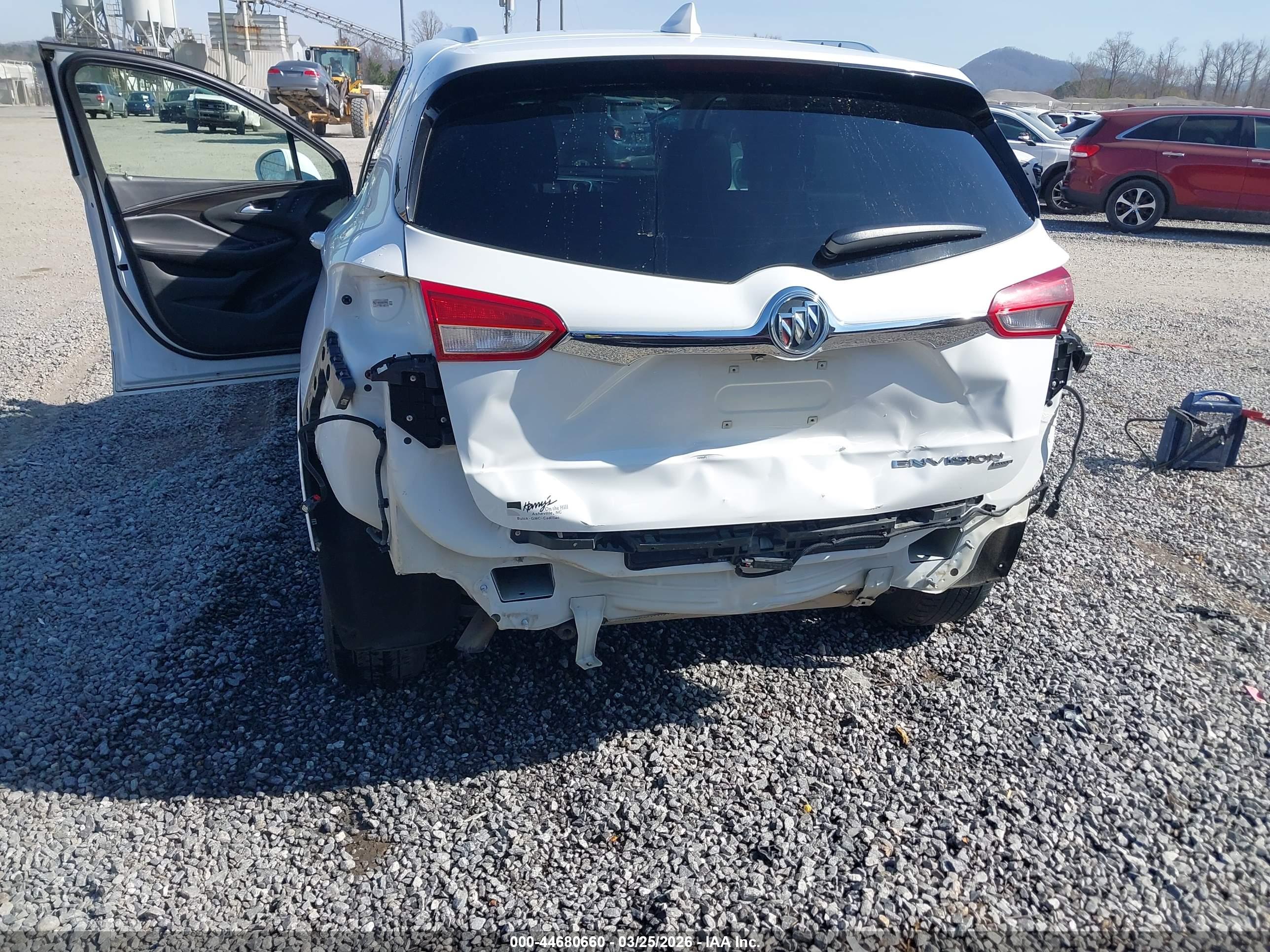 BUICK ENVISION image 6