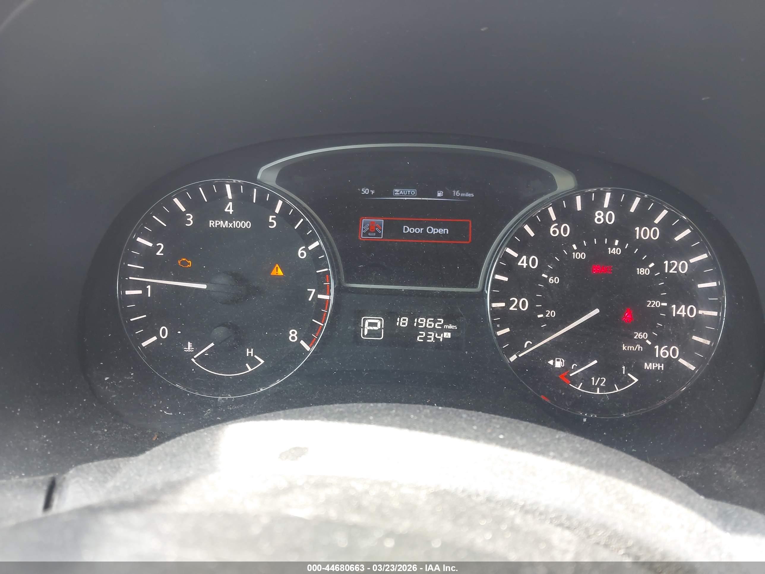 NISSAN PATHFINDER image 7