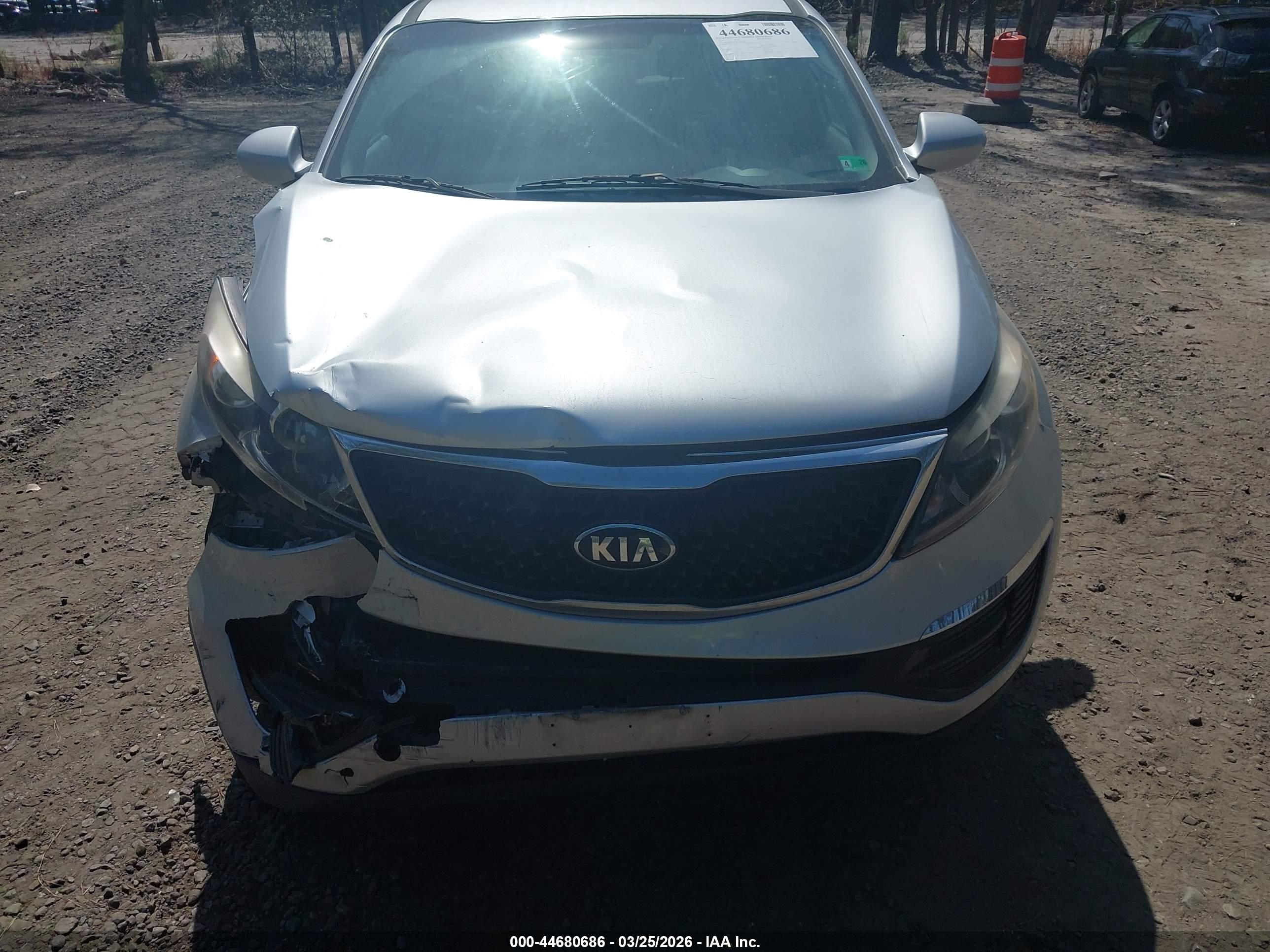 KIA SPORTAGE image 6
