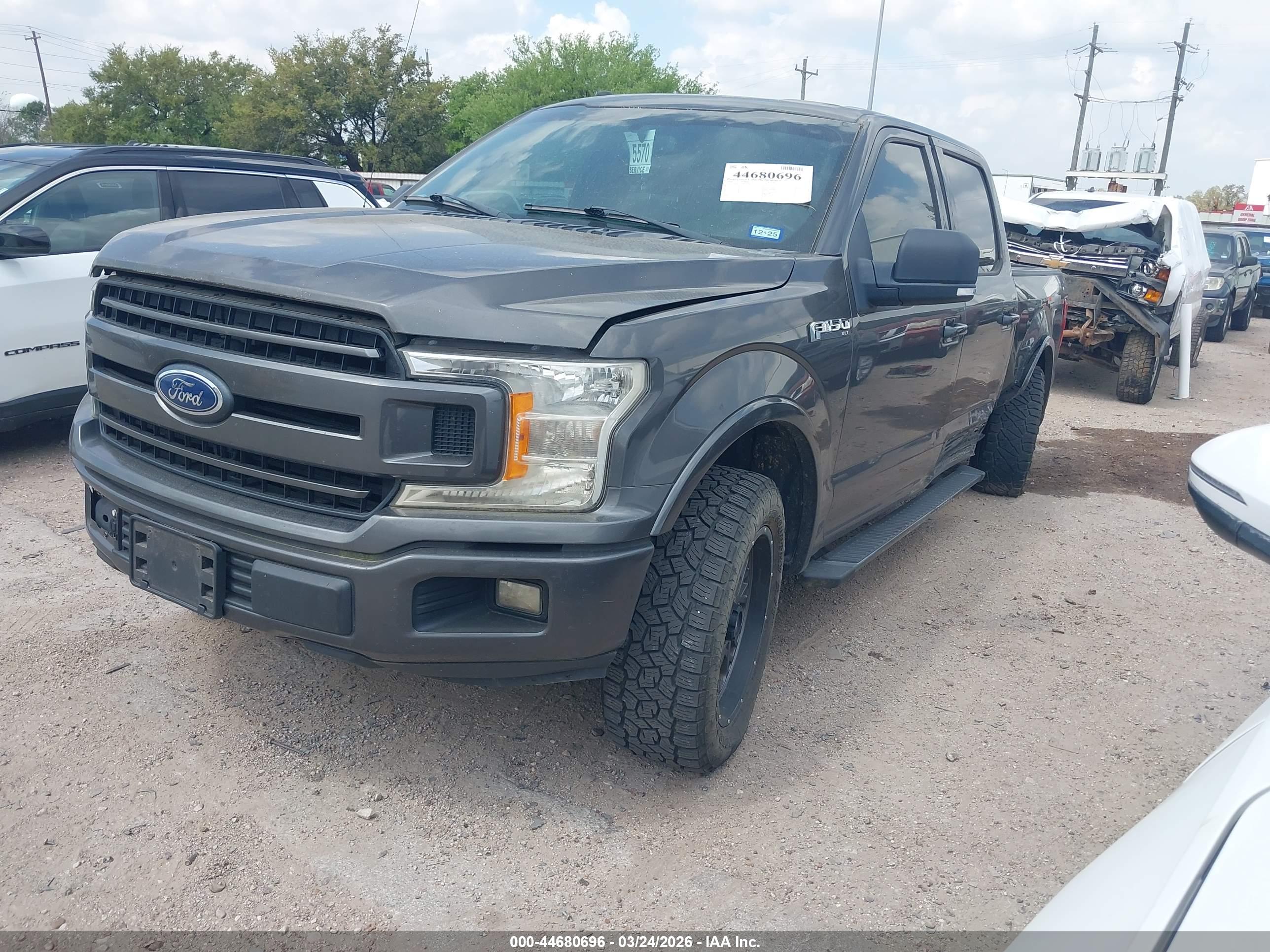 FORD F-150 image 2