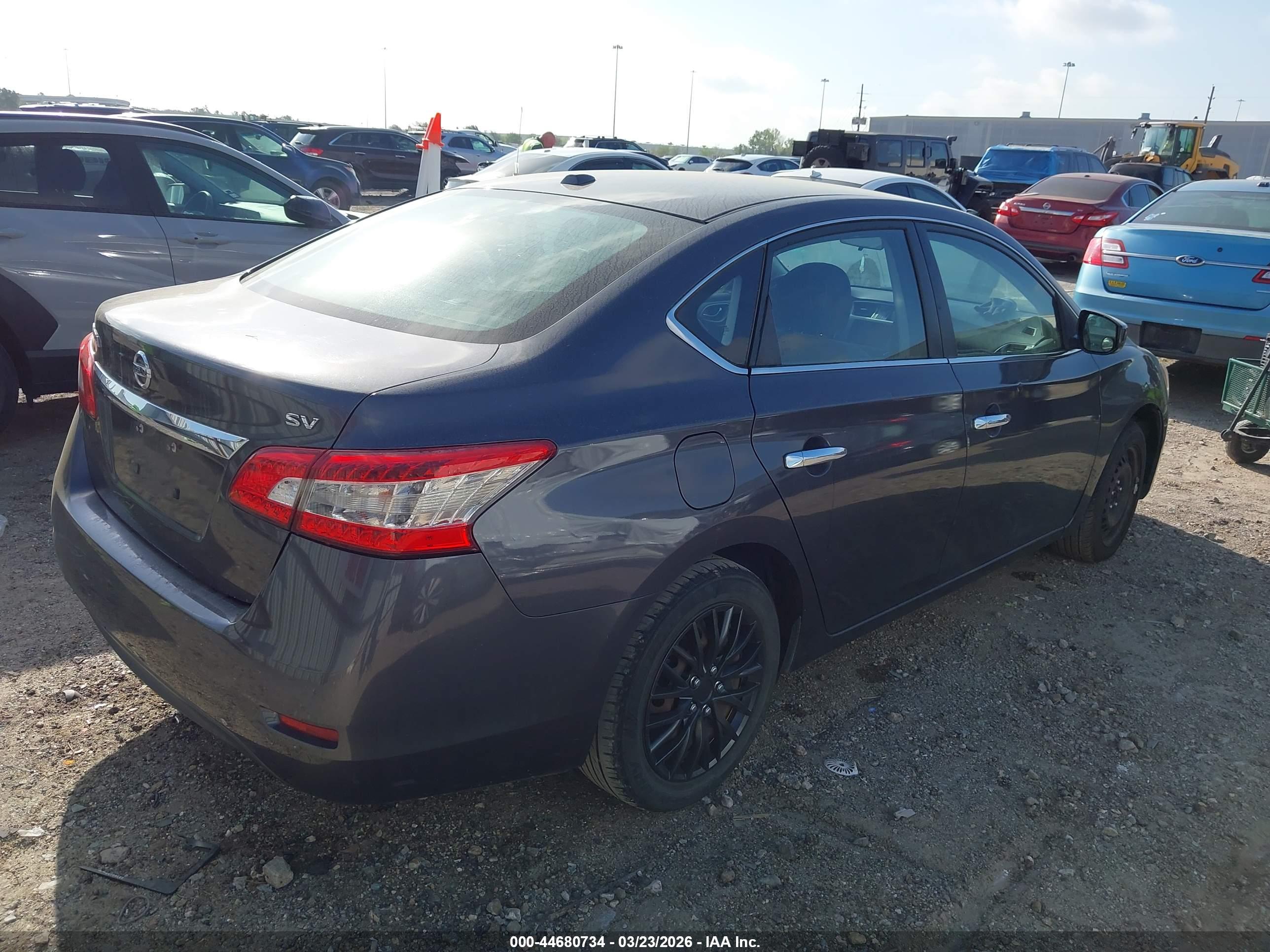 NISSAN SENTRA image 4