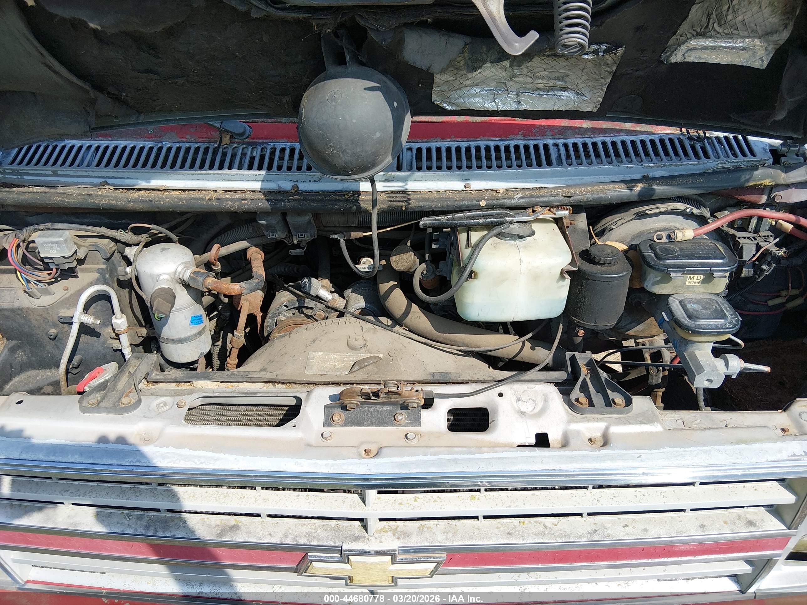 CHEVROLET G30 image 10