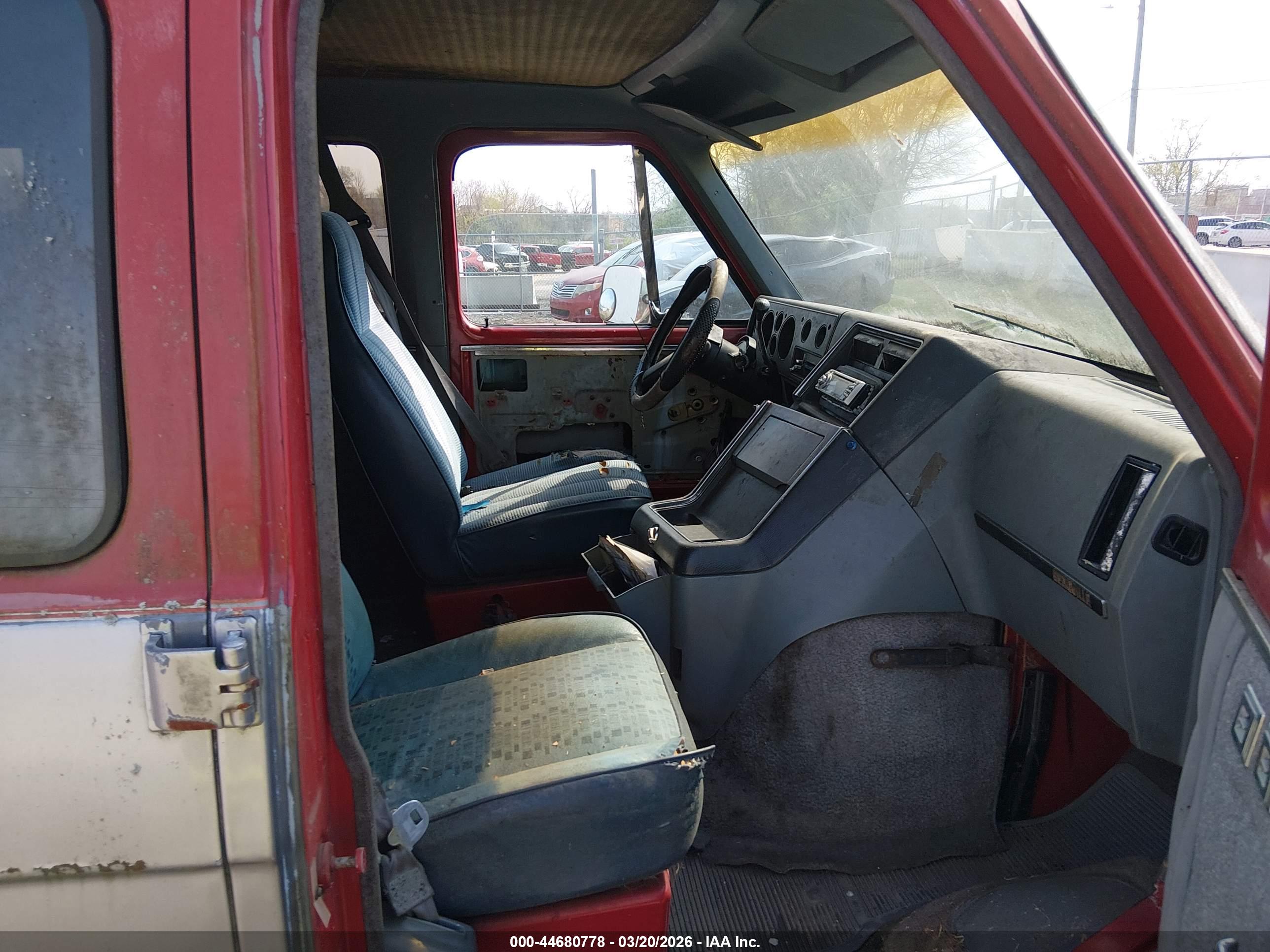 CHEVROLET G30 image 5