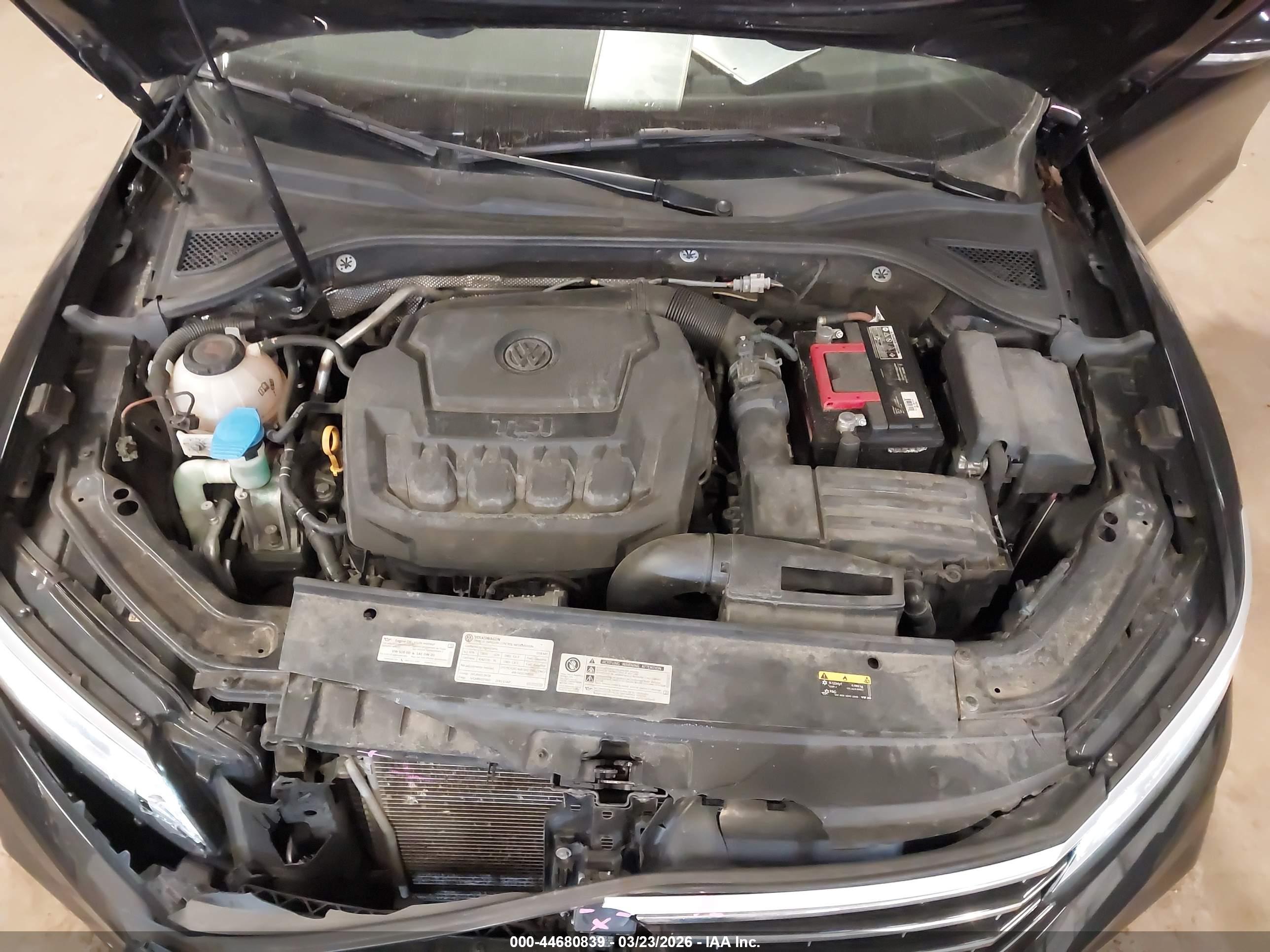 VOLKSWAGEN PASSAT image 10