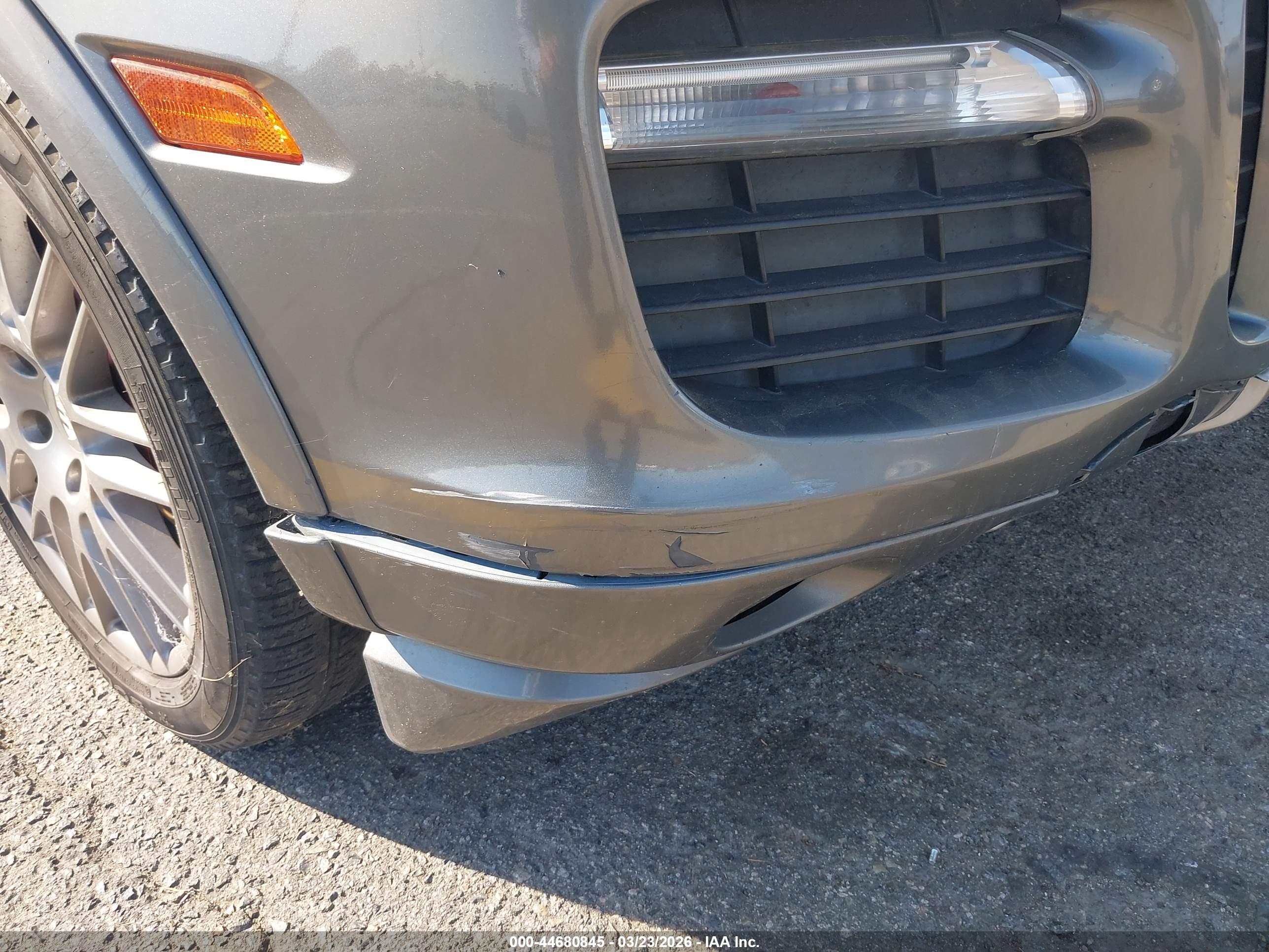 PORSCHE CAYENNE image 6