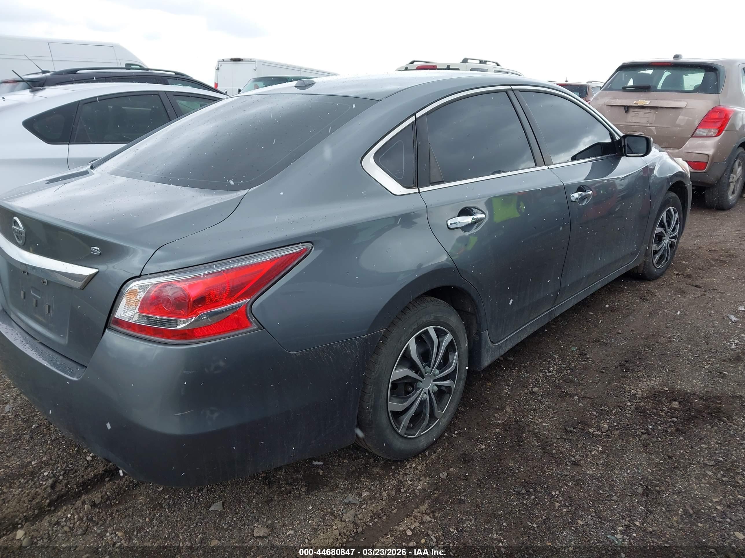 NISSAN ALTIMA image 4
