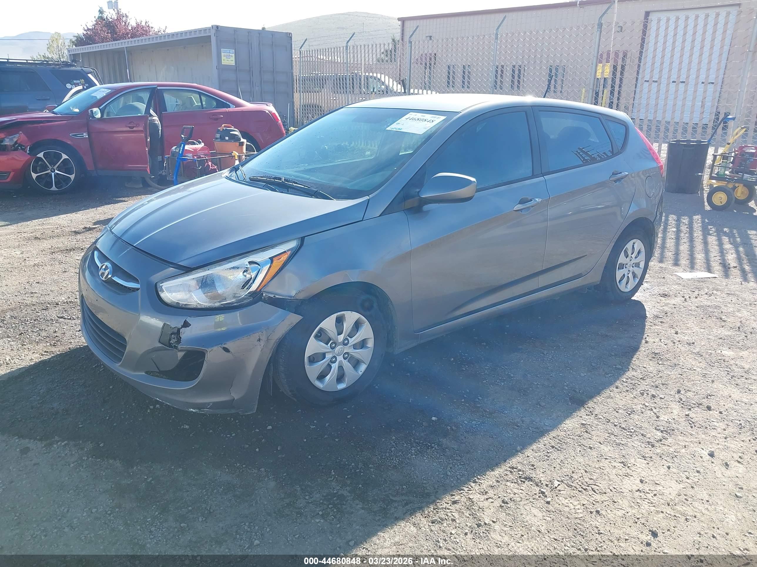 HYUNDAI ACCENT image 2