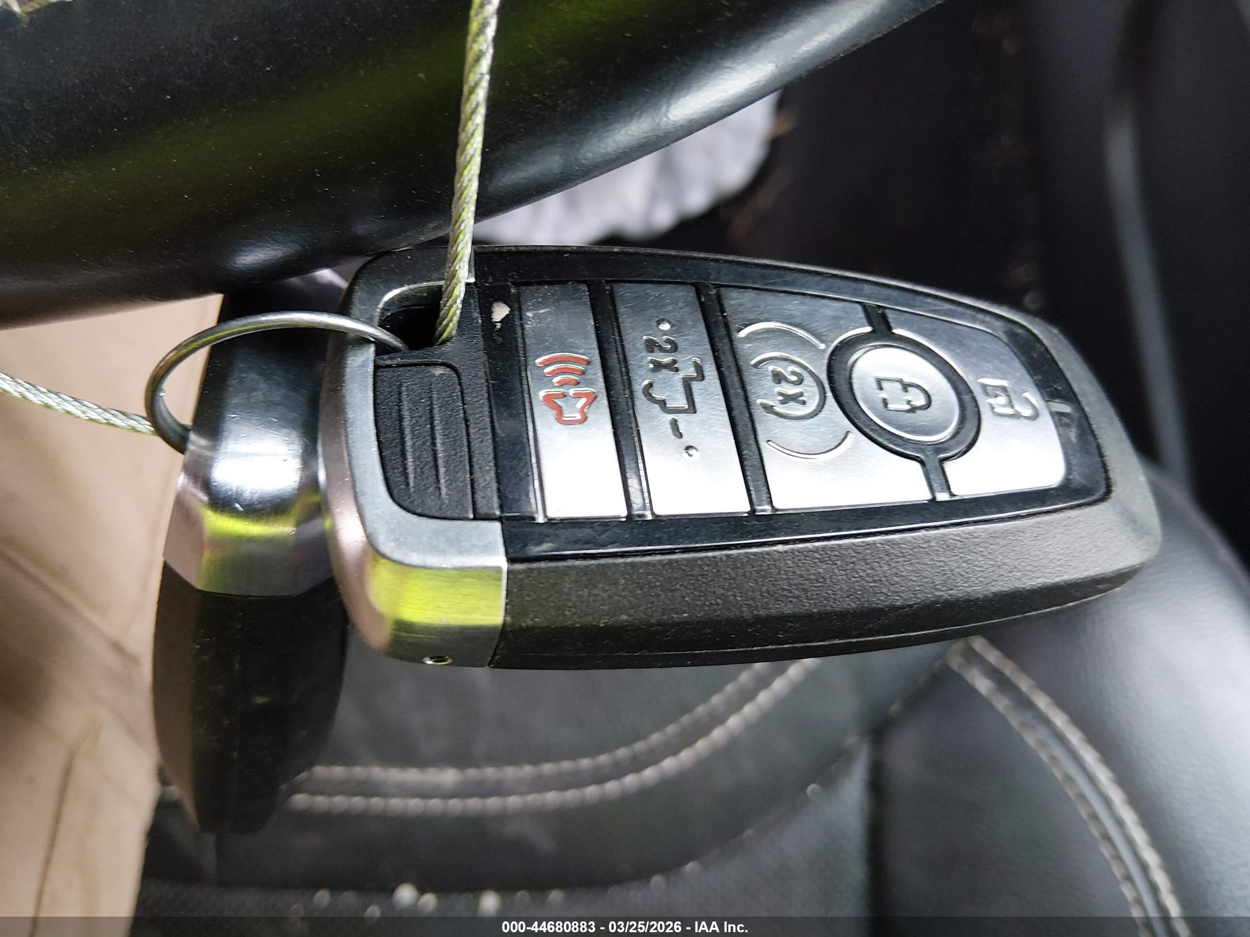 FORD EXPLORER image 11