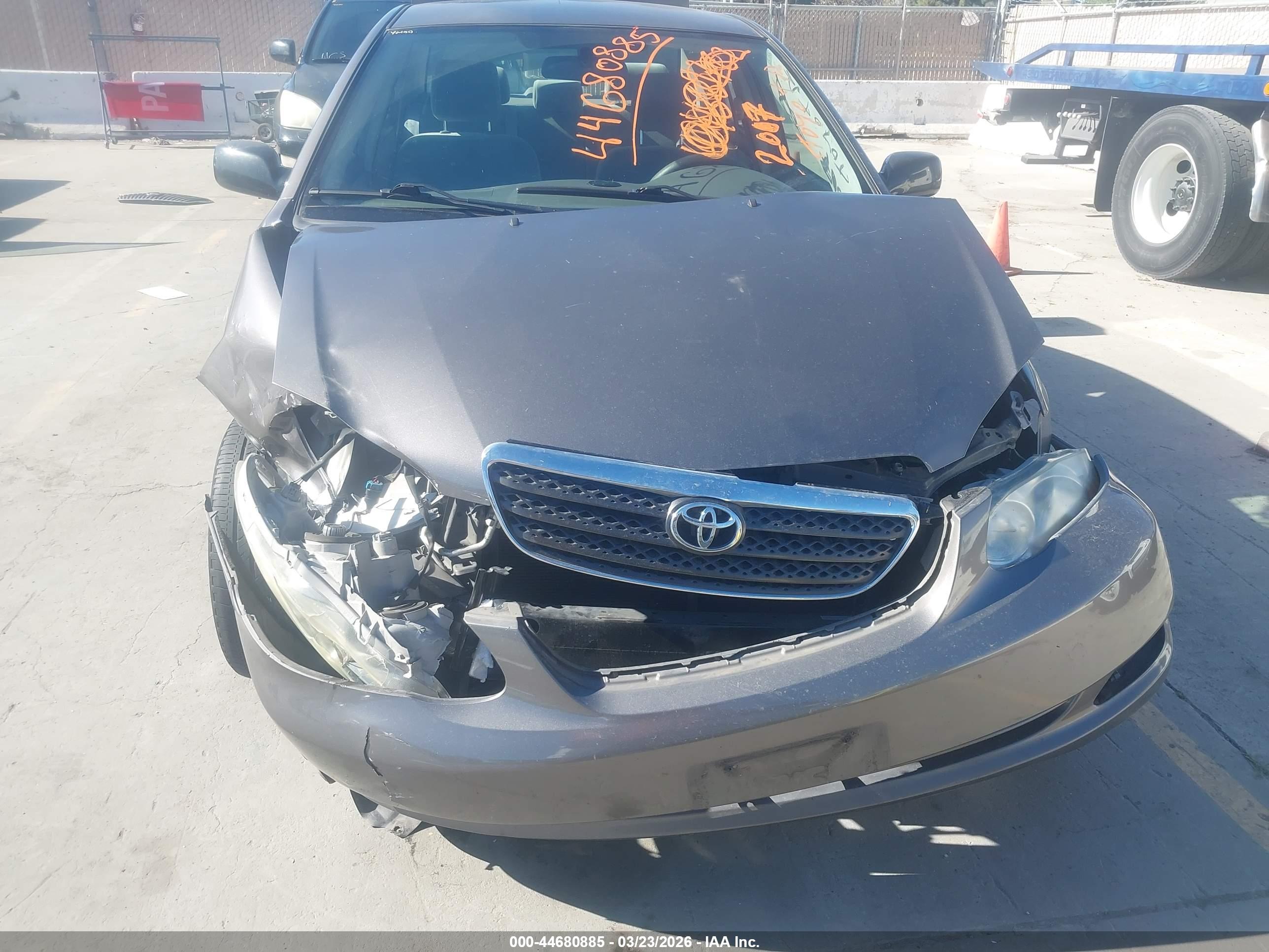 TOYOTA COROLLA image 6