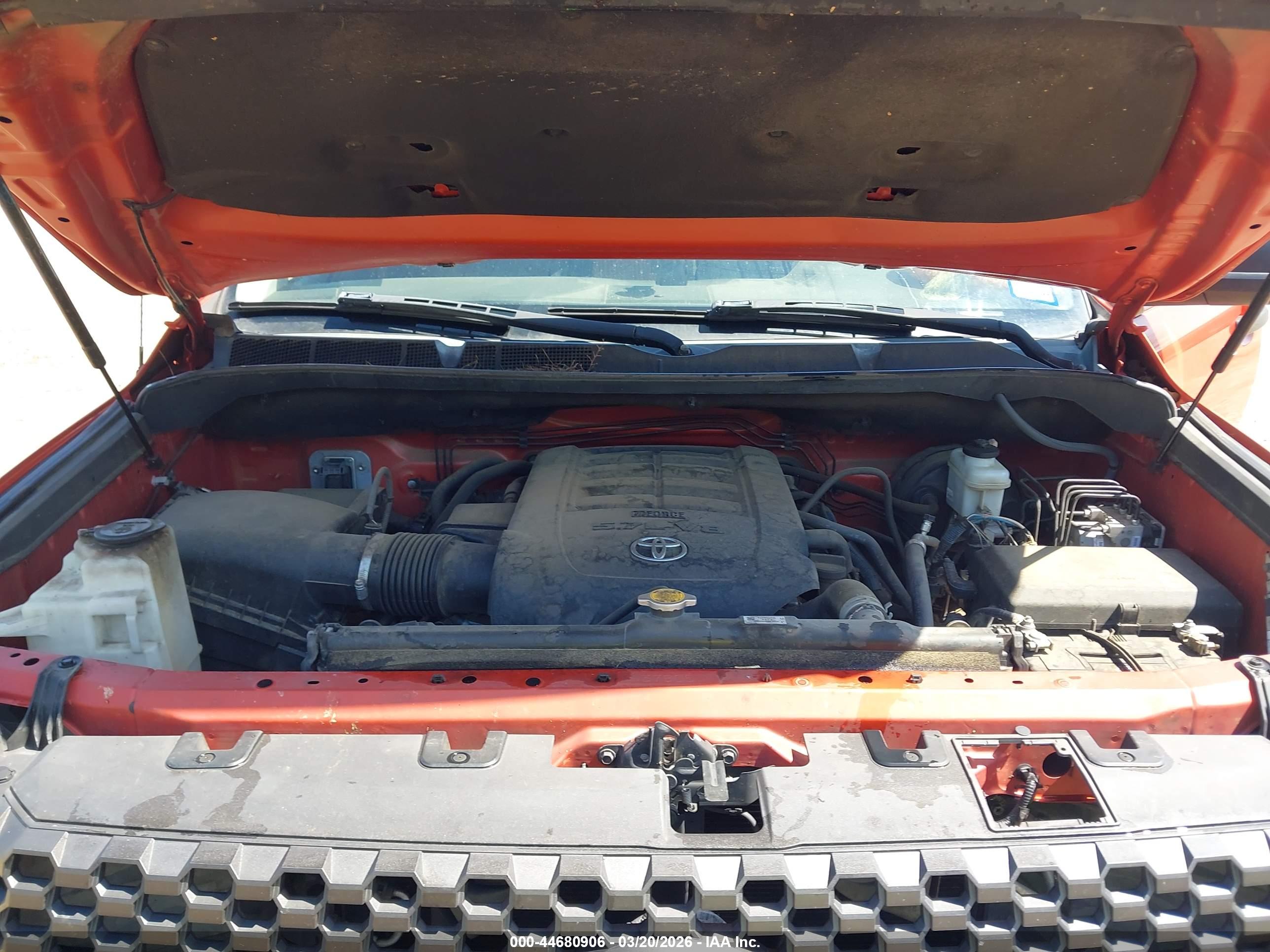 TOYOTA TUNDRA image 10