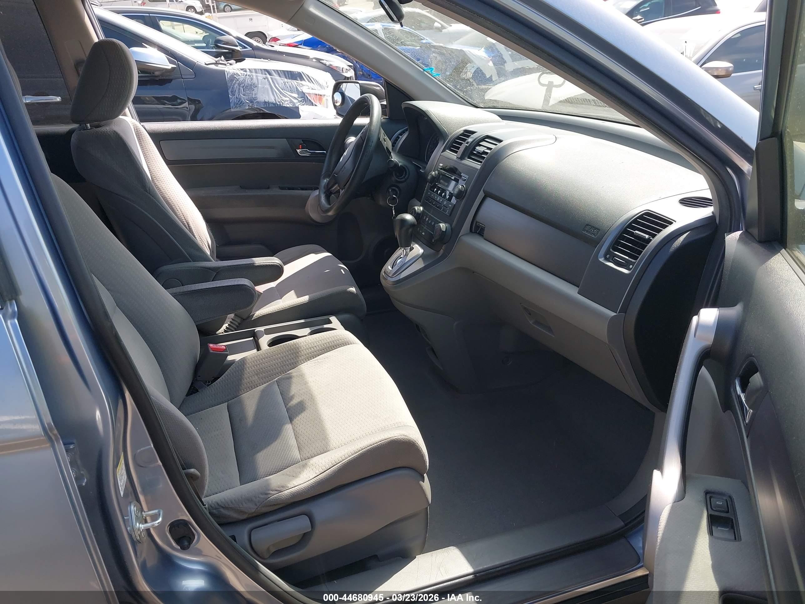 HONDA CR-V image 5
