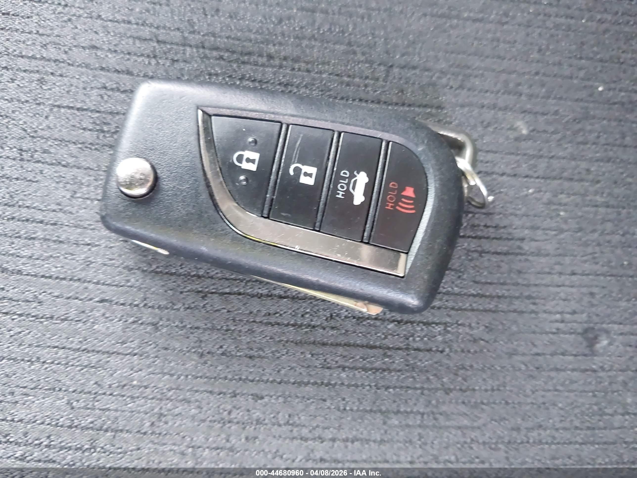TOYOTA CAMRY image 11