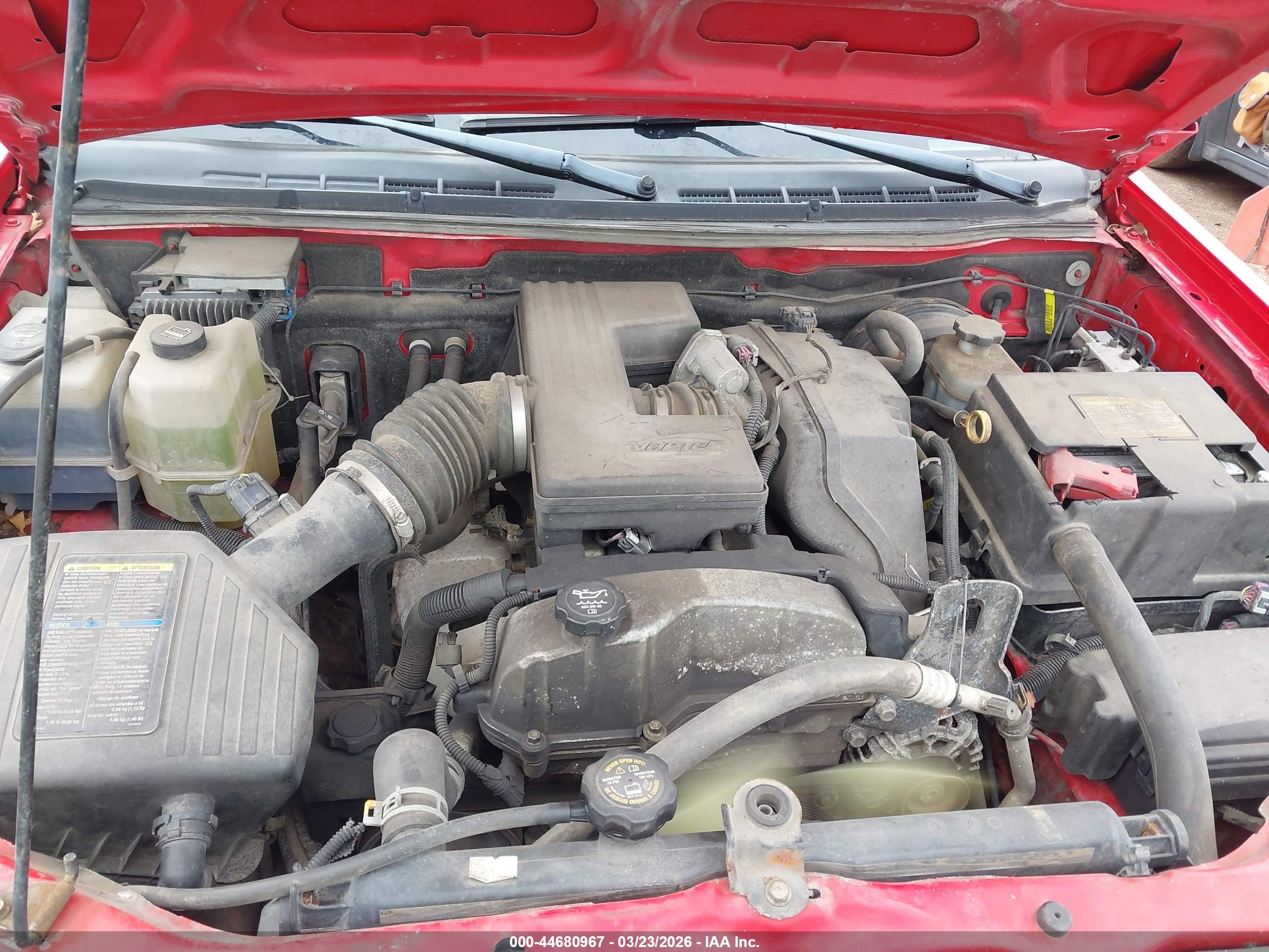 GMC CANYON image 10