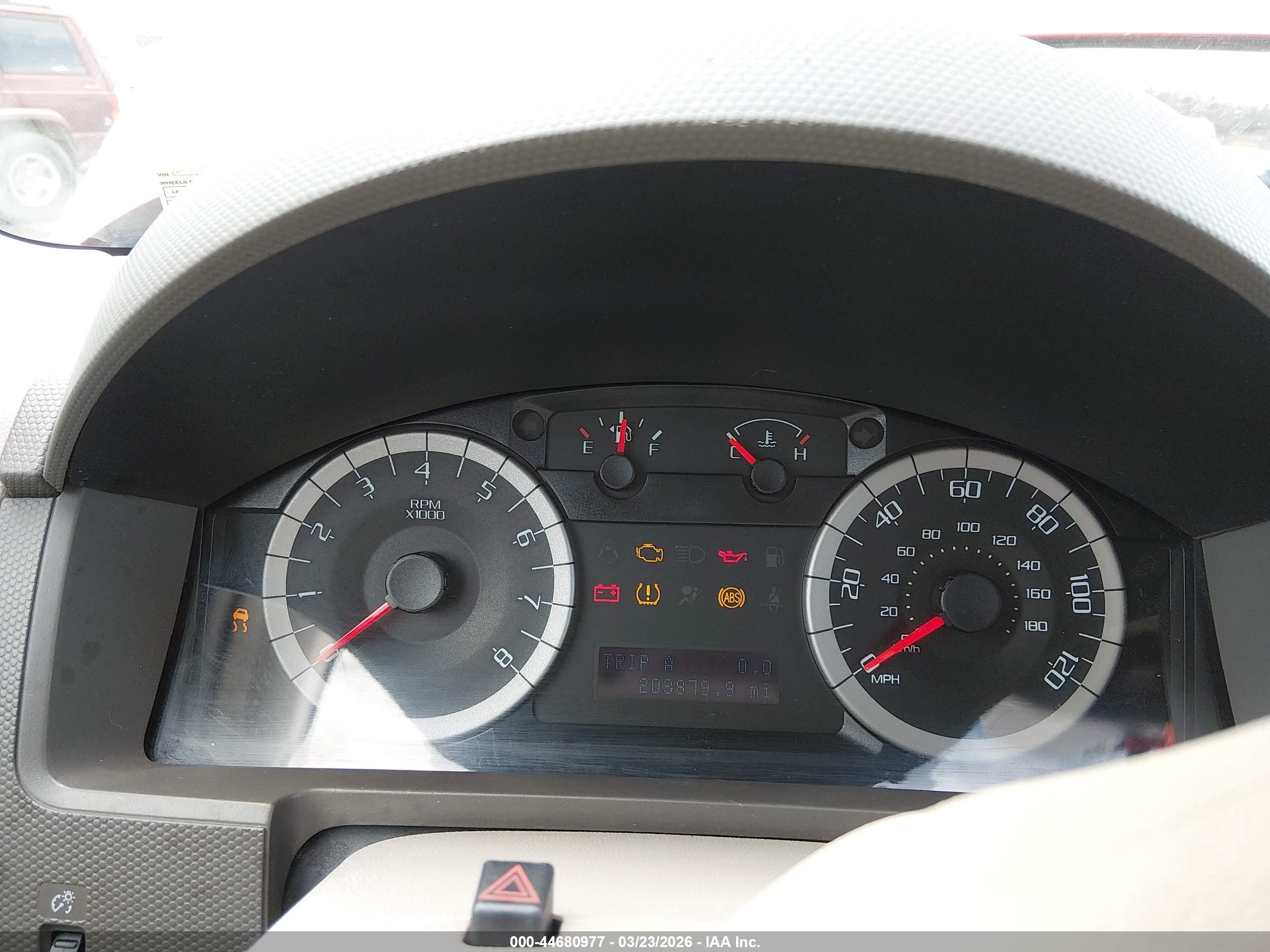 FORD ESCAPE image 7