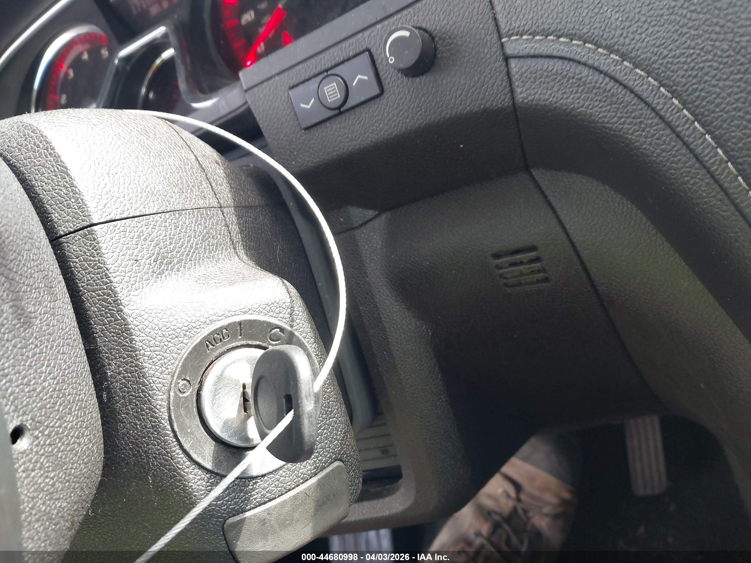 GMC ACADIA image 11