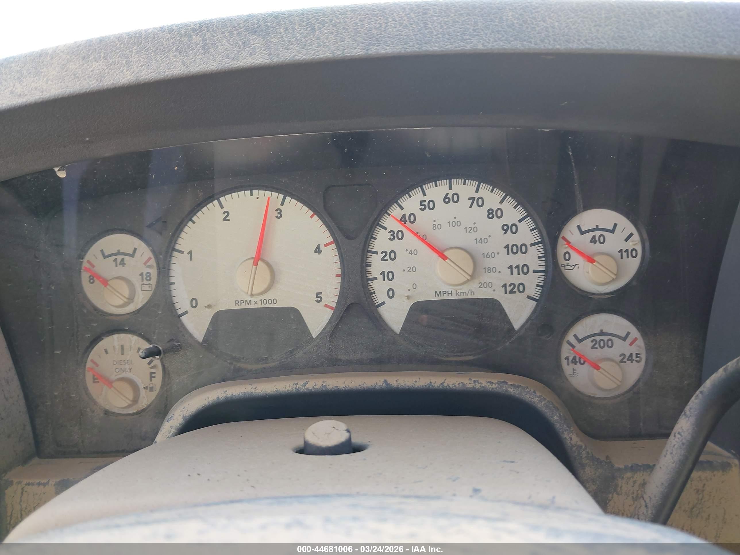 DODGE RAM image 7