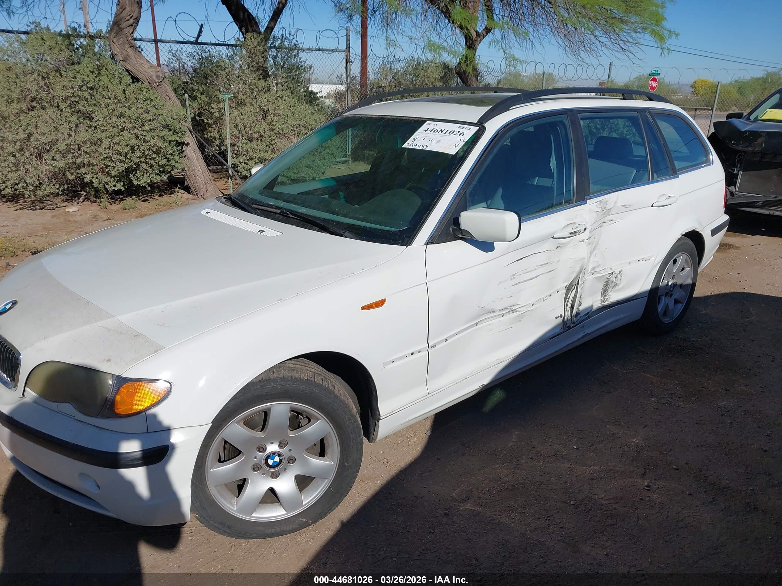 BMW 325XIT image 6