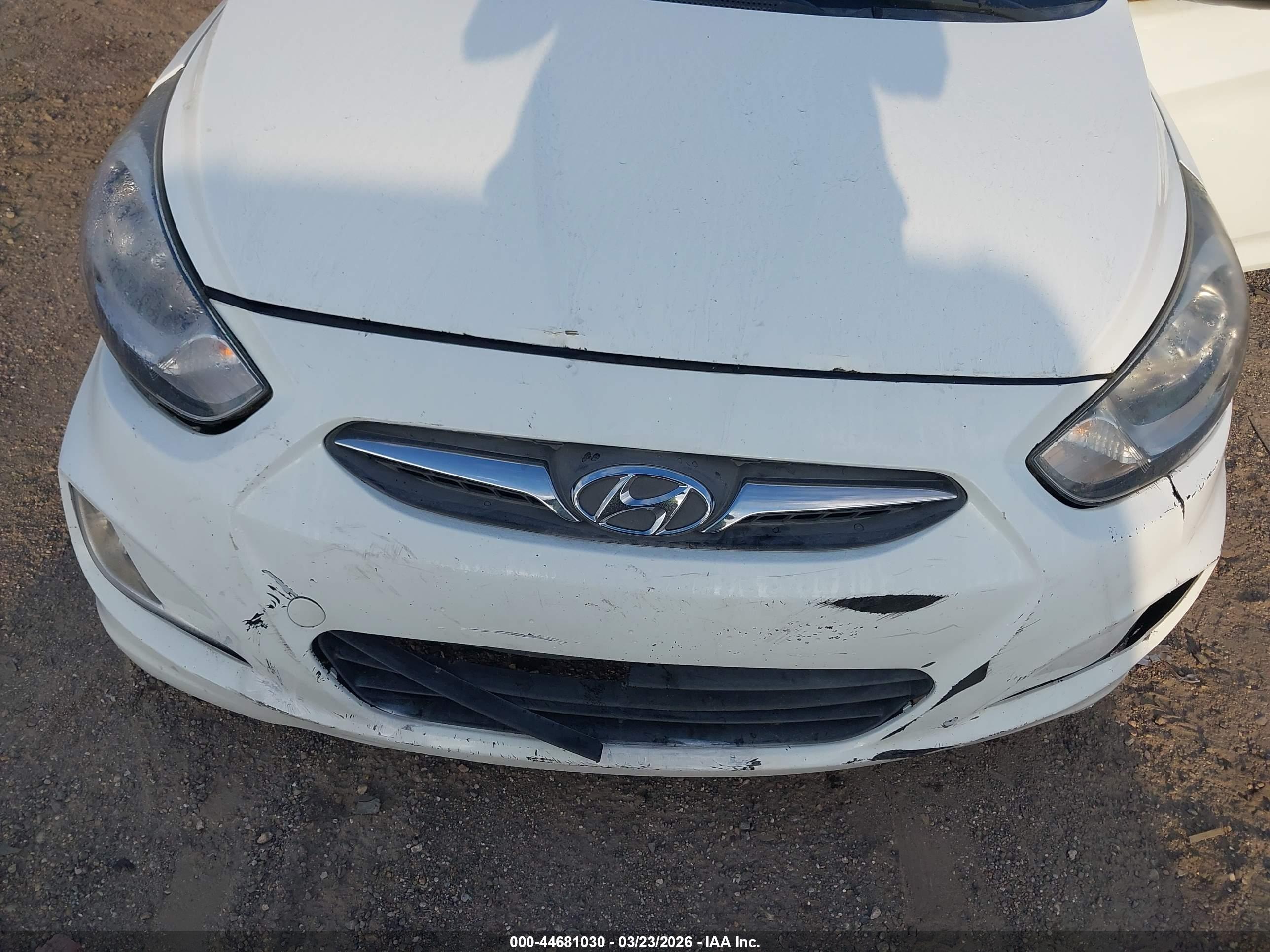 HYUNDAI ACCENT image 6