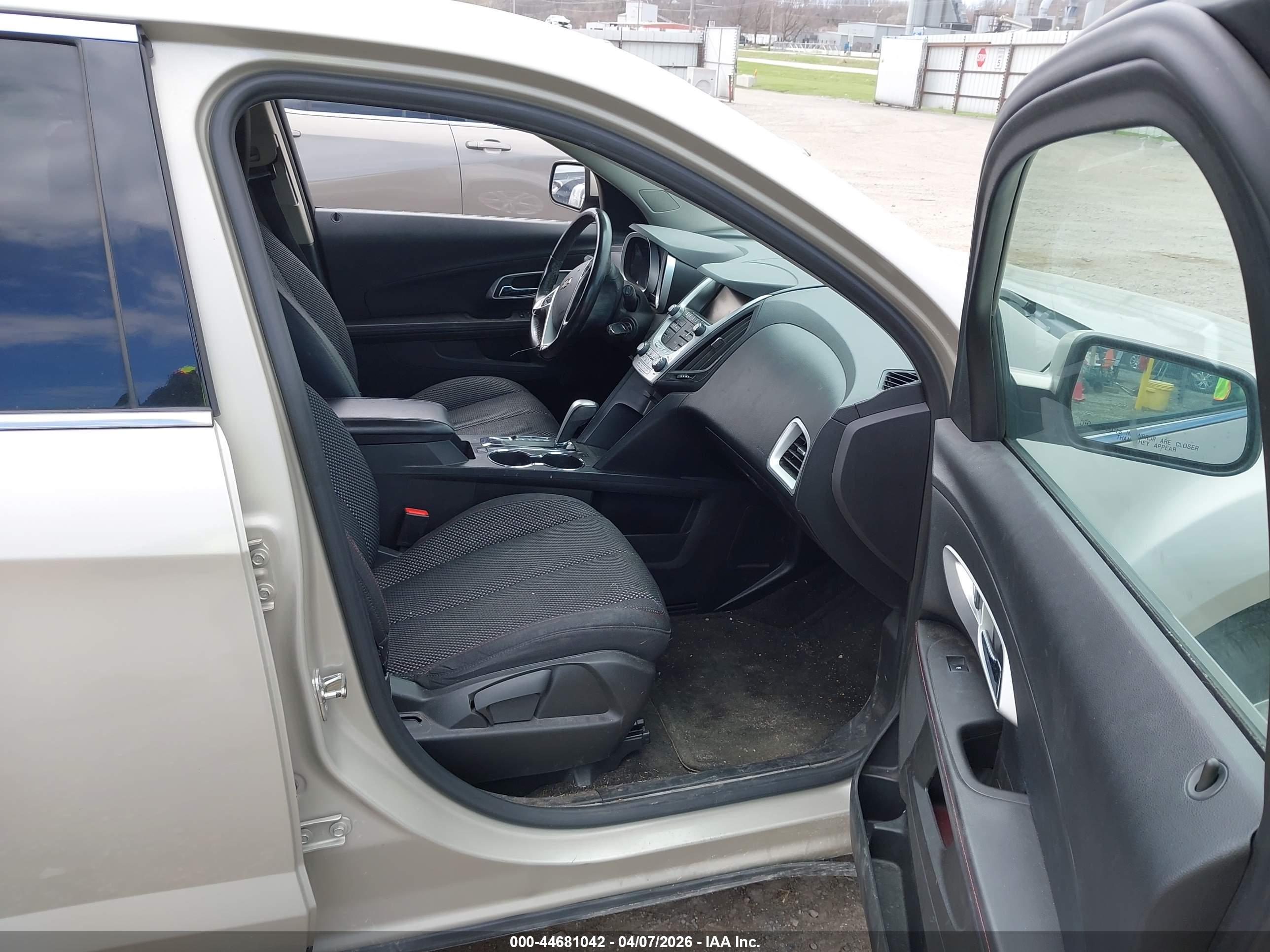 CHEVROLET EQUINOX image 5