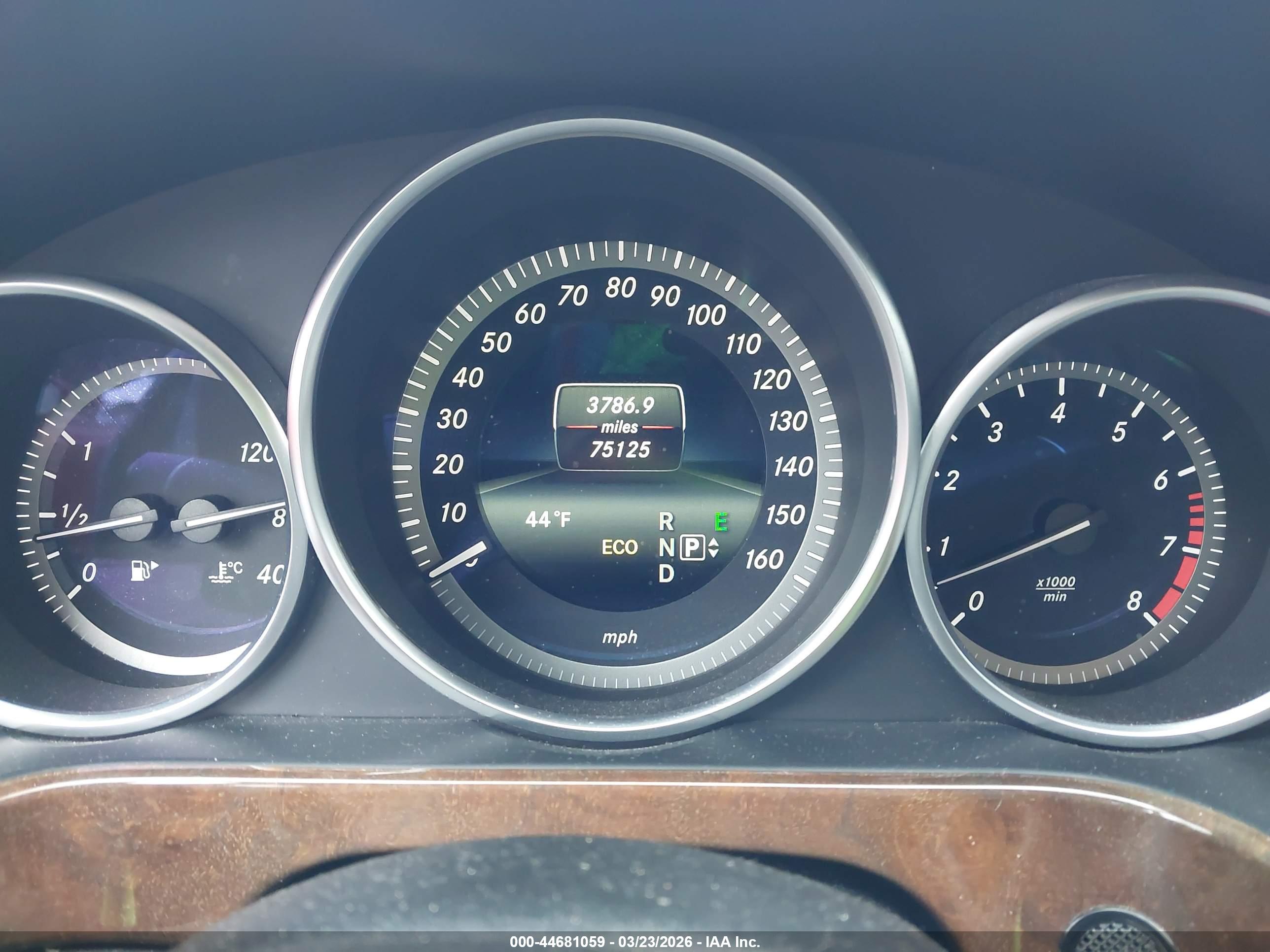 MERCEDES-BENZ E image 7