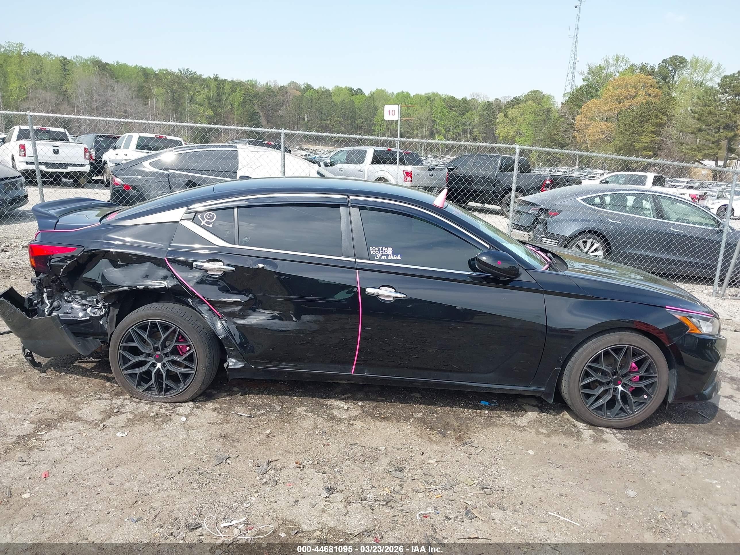 NISSAN ALTIMA image 6