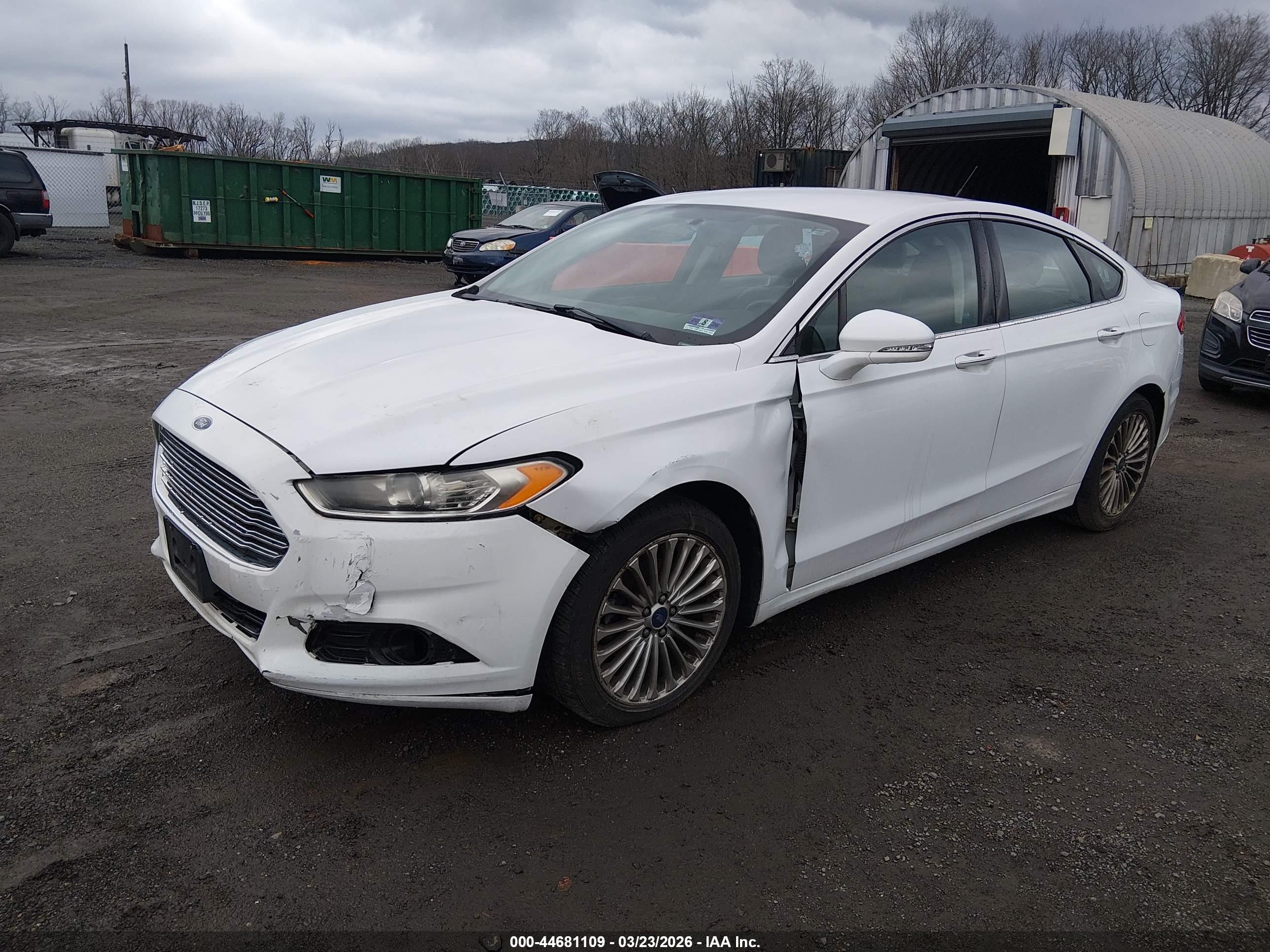 FORD FUSION image 2