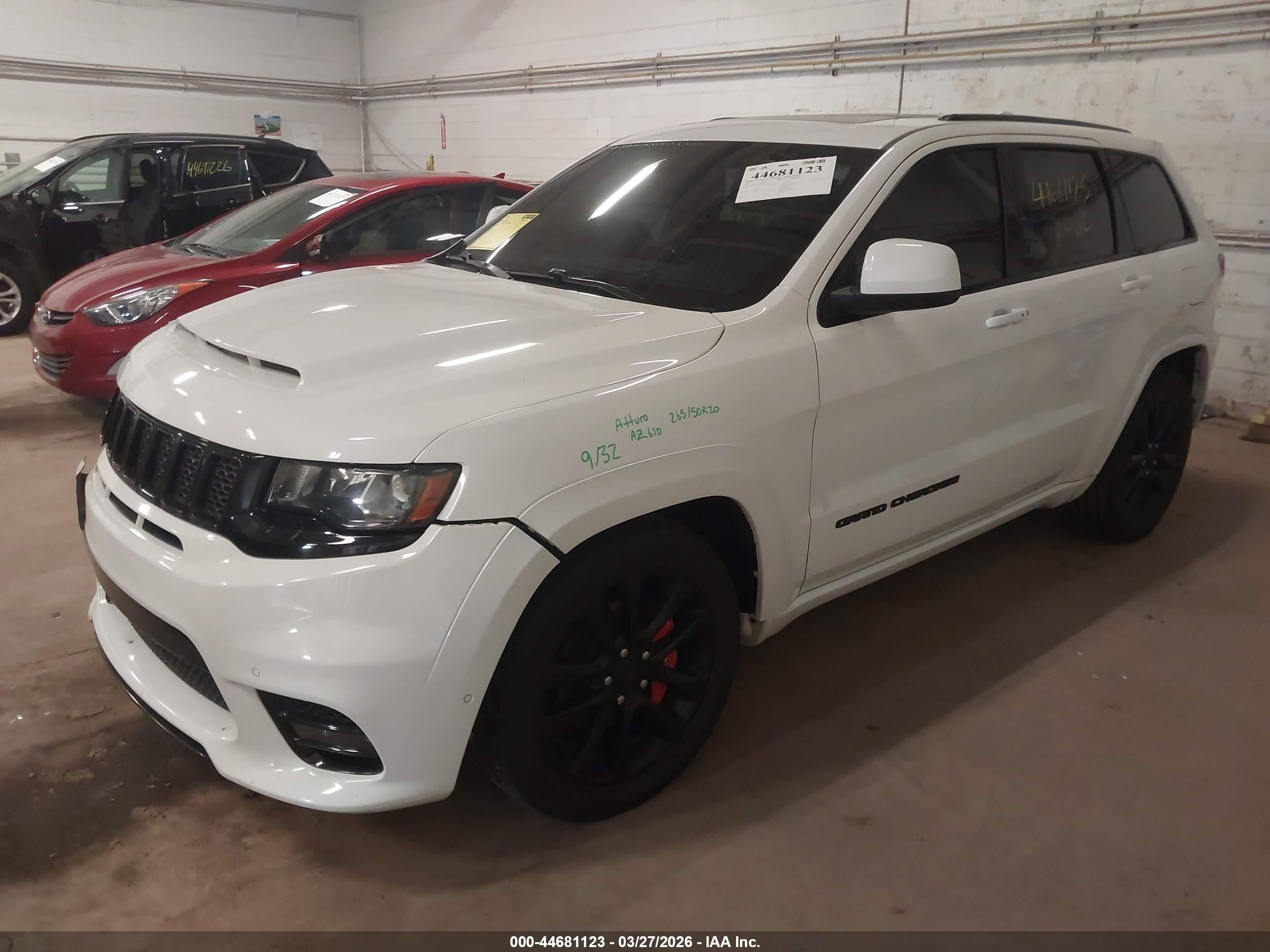 JEEP GRAND image 2