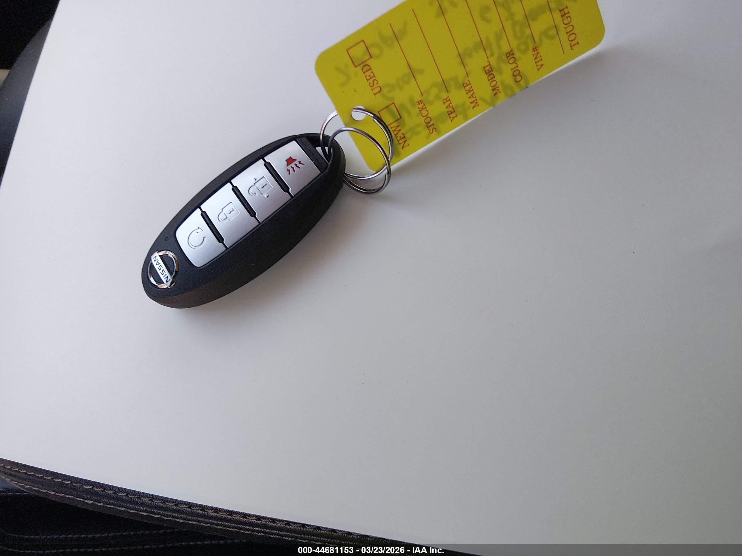 NISSAN MURANO image 11