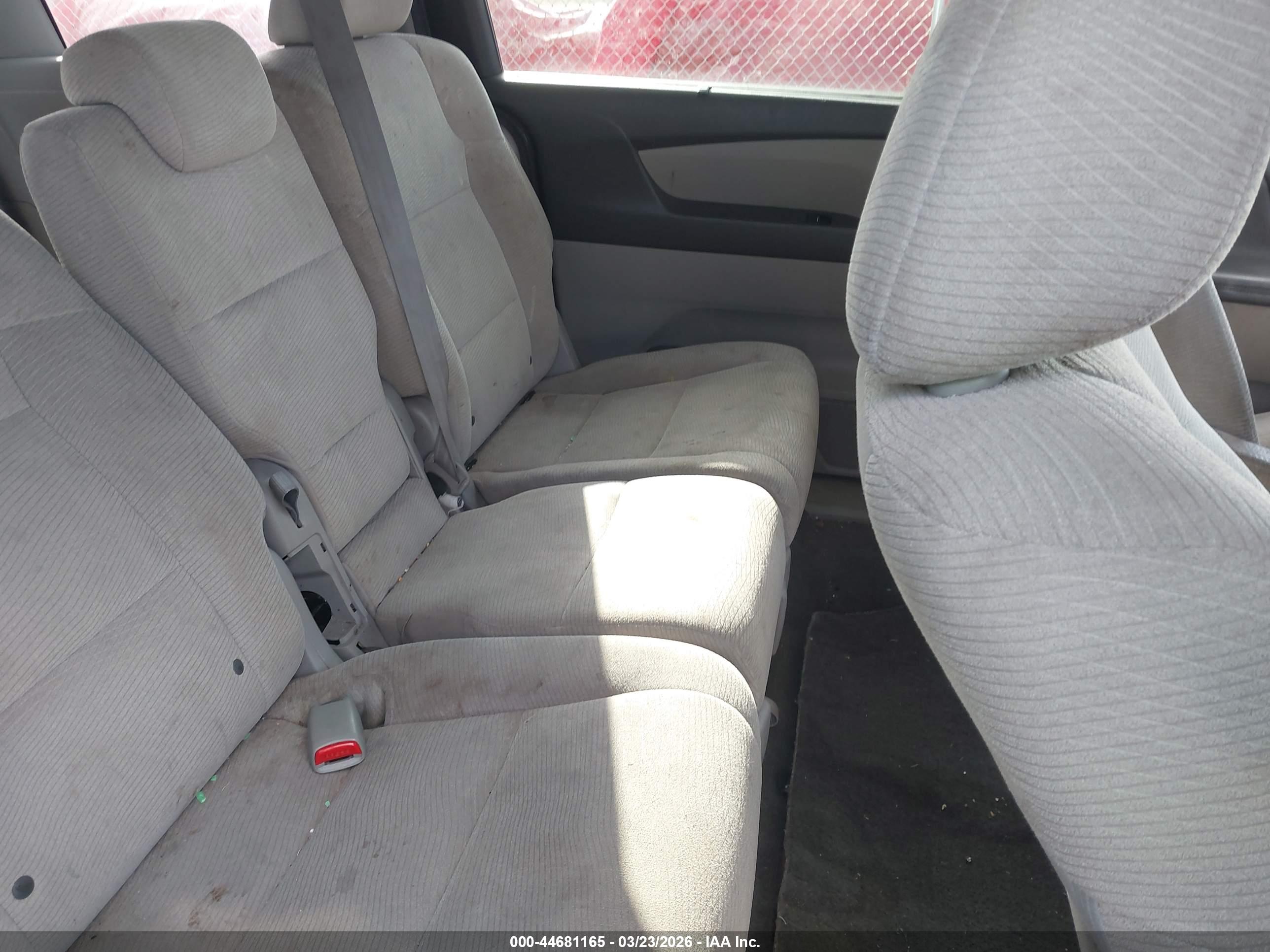 HONDA ODYSSEY image 8