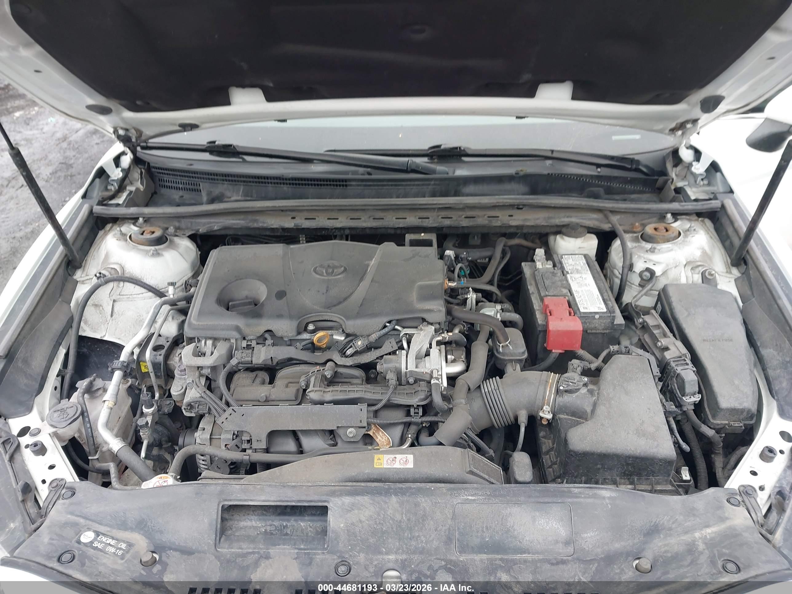 TOYOTA CAMRY image 10