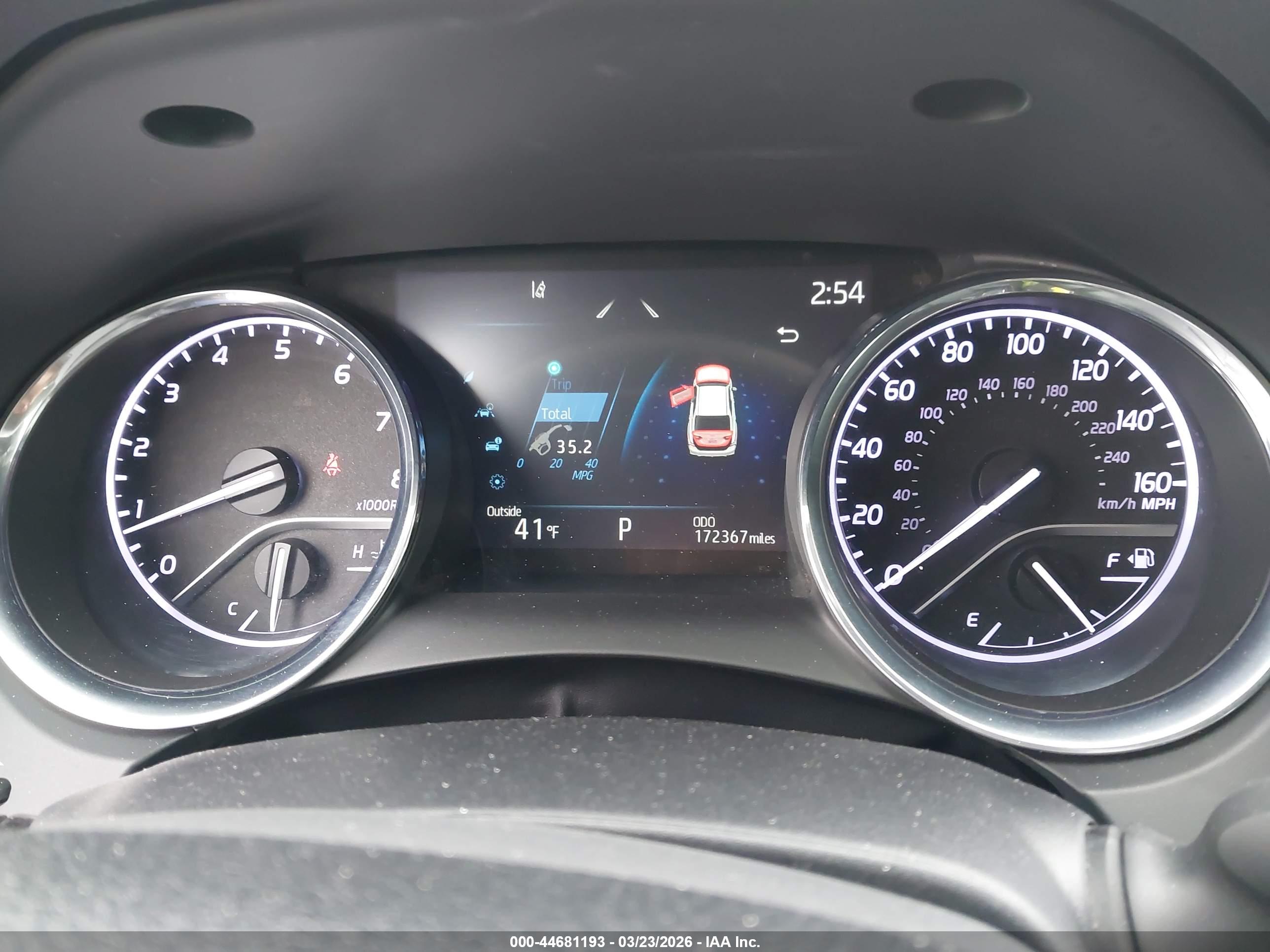 TOYOTA CAMRY image 7