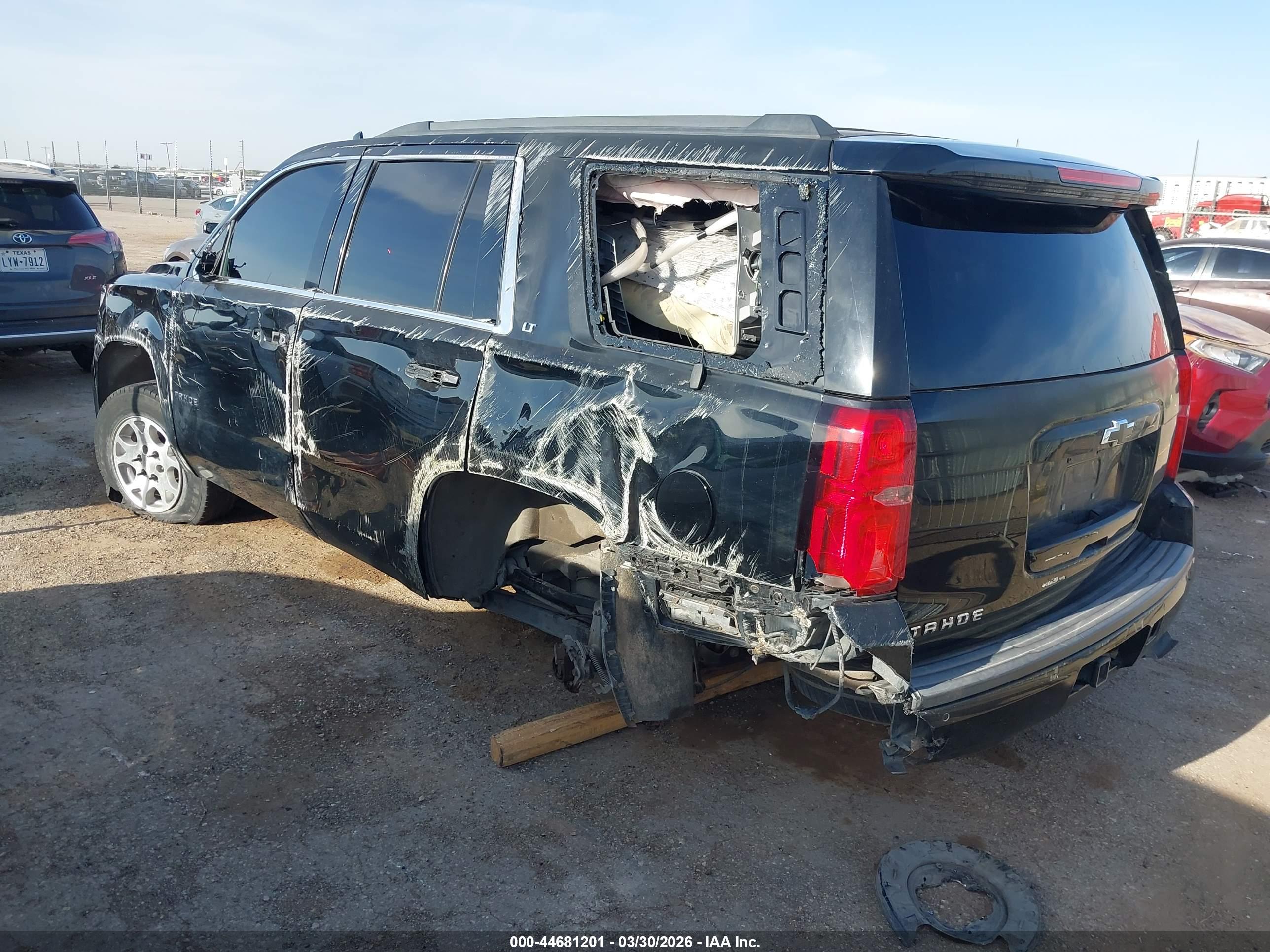 CHEVROLET TAHOE image 3