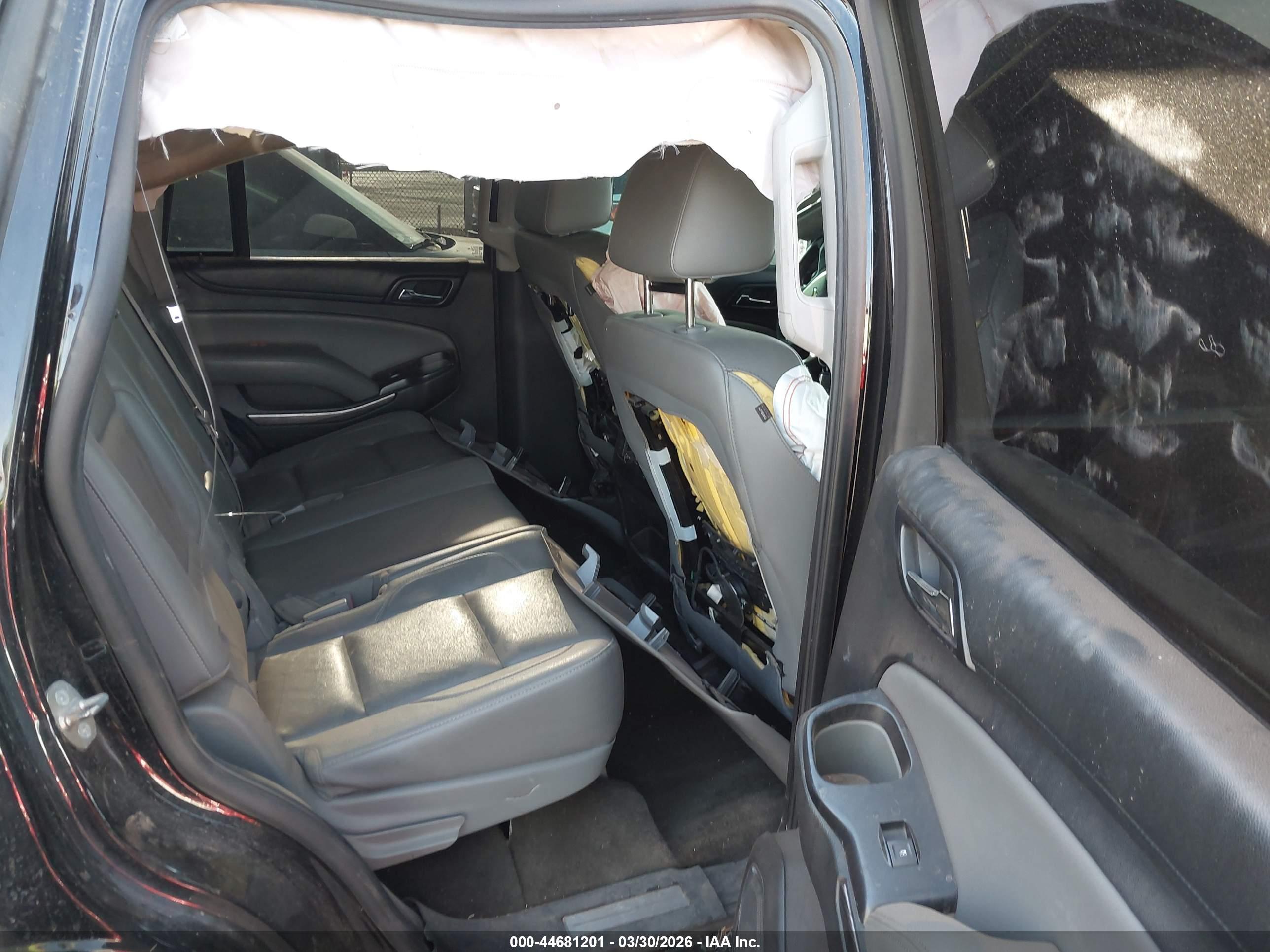 CHEVROLET TAHOE image 8