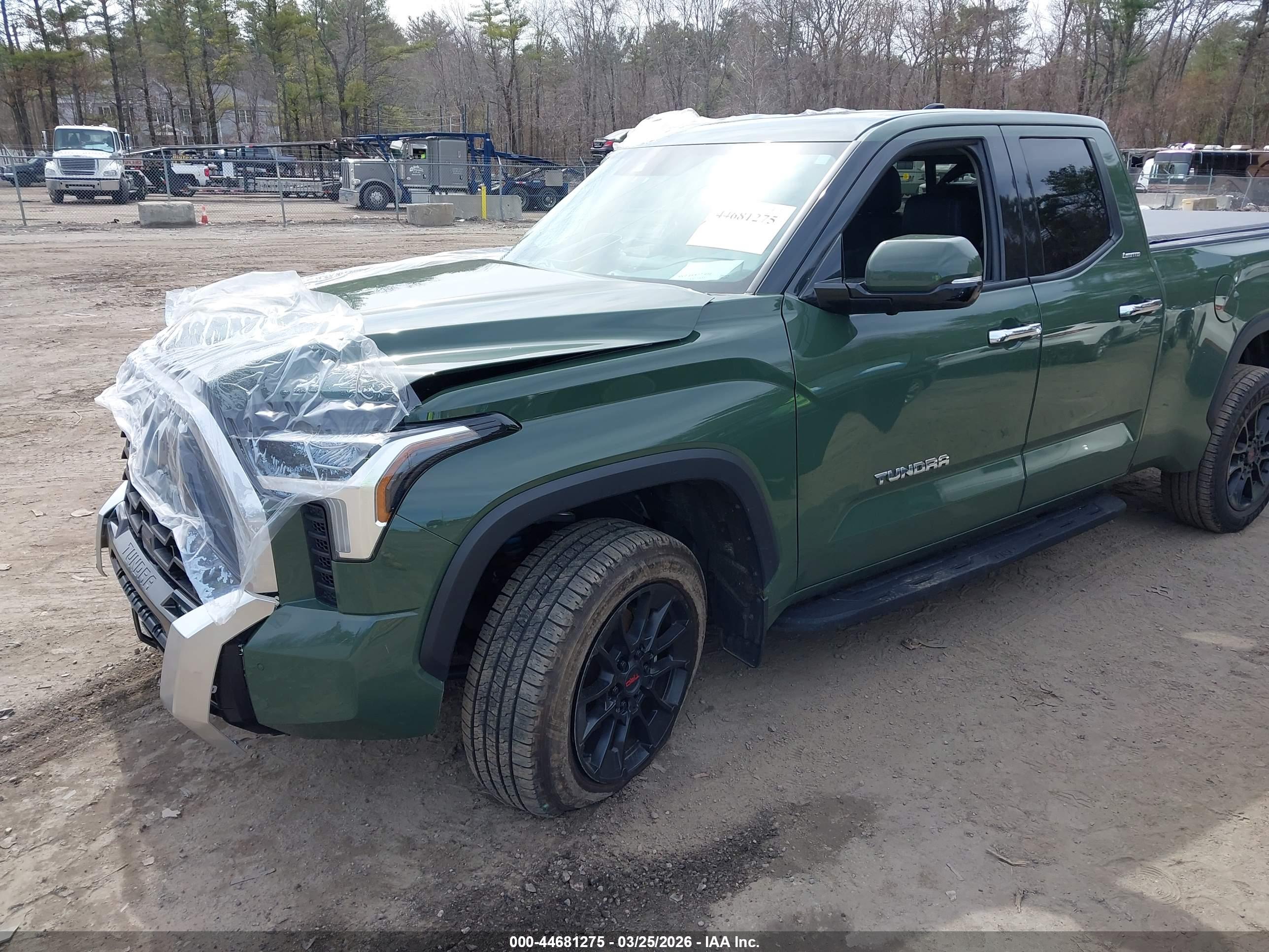TOYOTA TUNDRA image 2