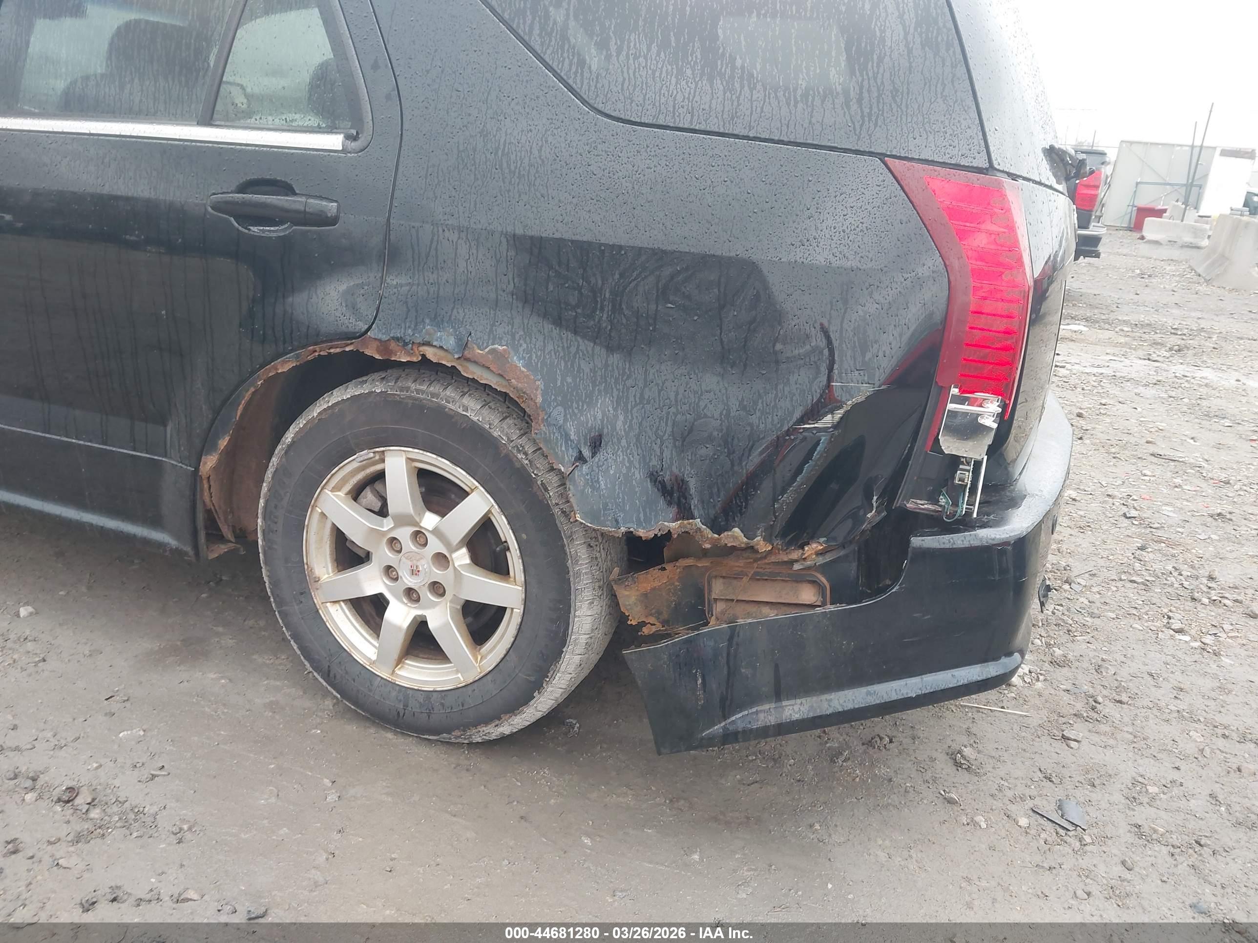 CADILLAC SRX image 6