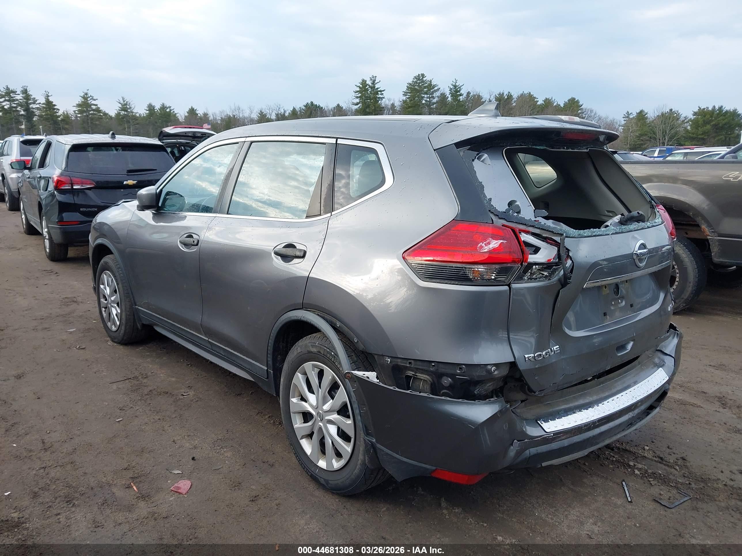 NISSAN ROGUE image 3