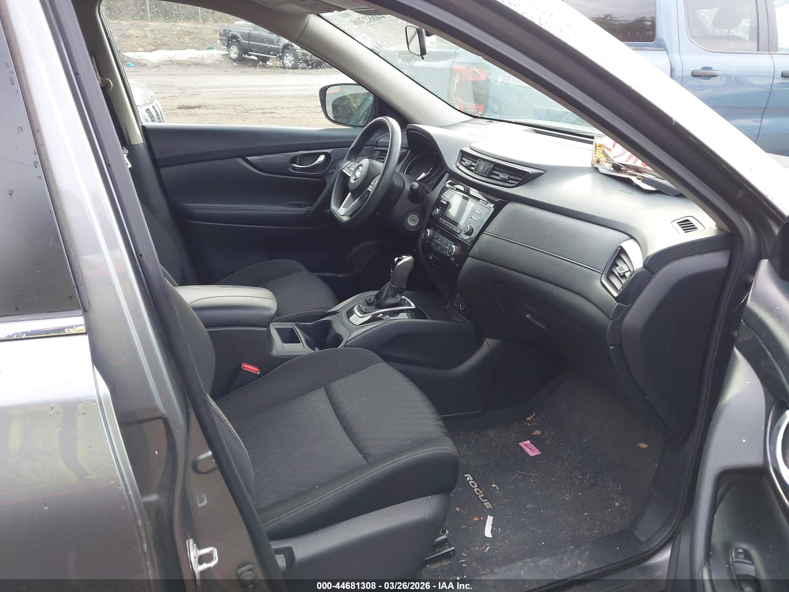 NISSAN ROGUE image 5