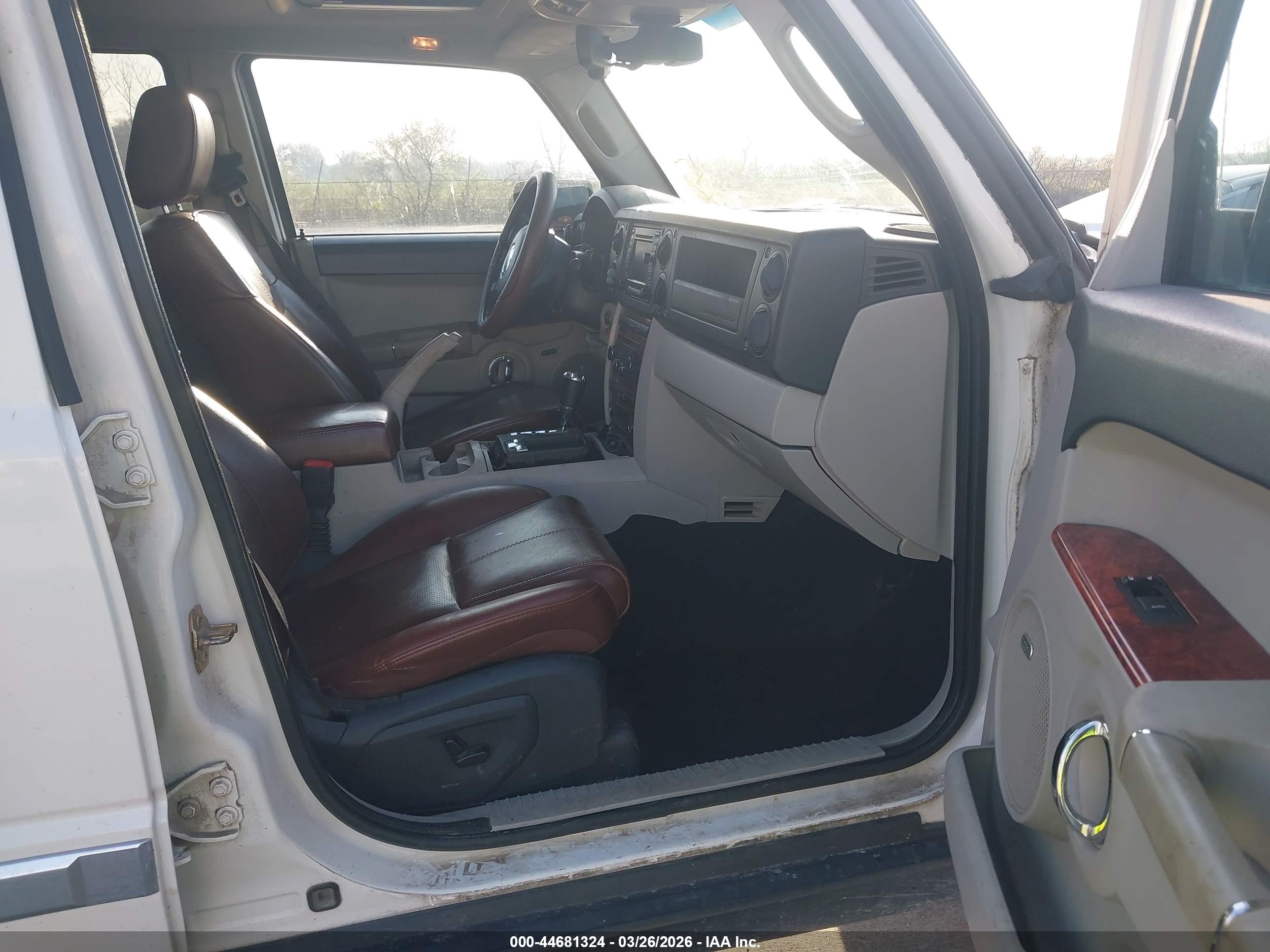 JEEP COMMANDER image 5