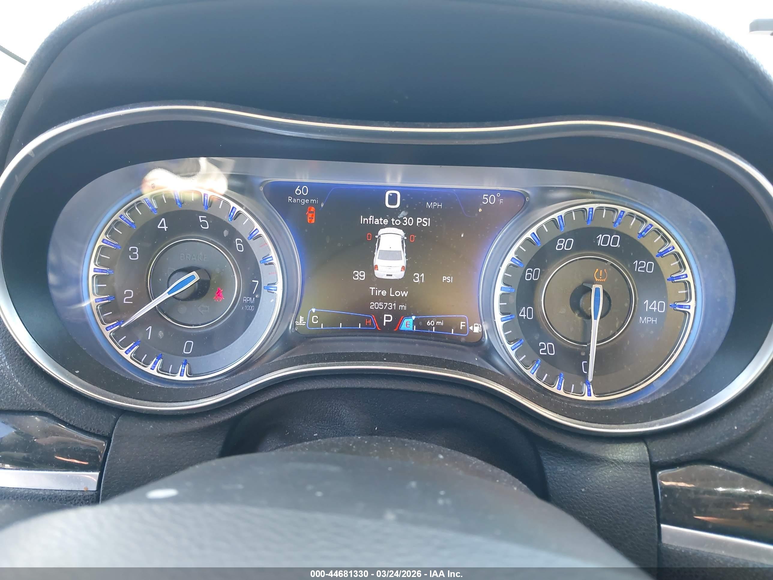 CHRYSLER 300C image 7
