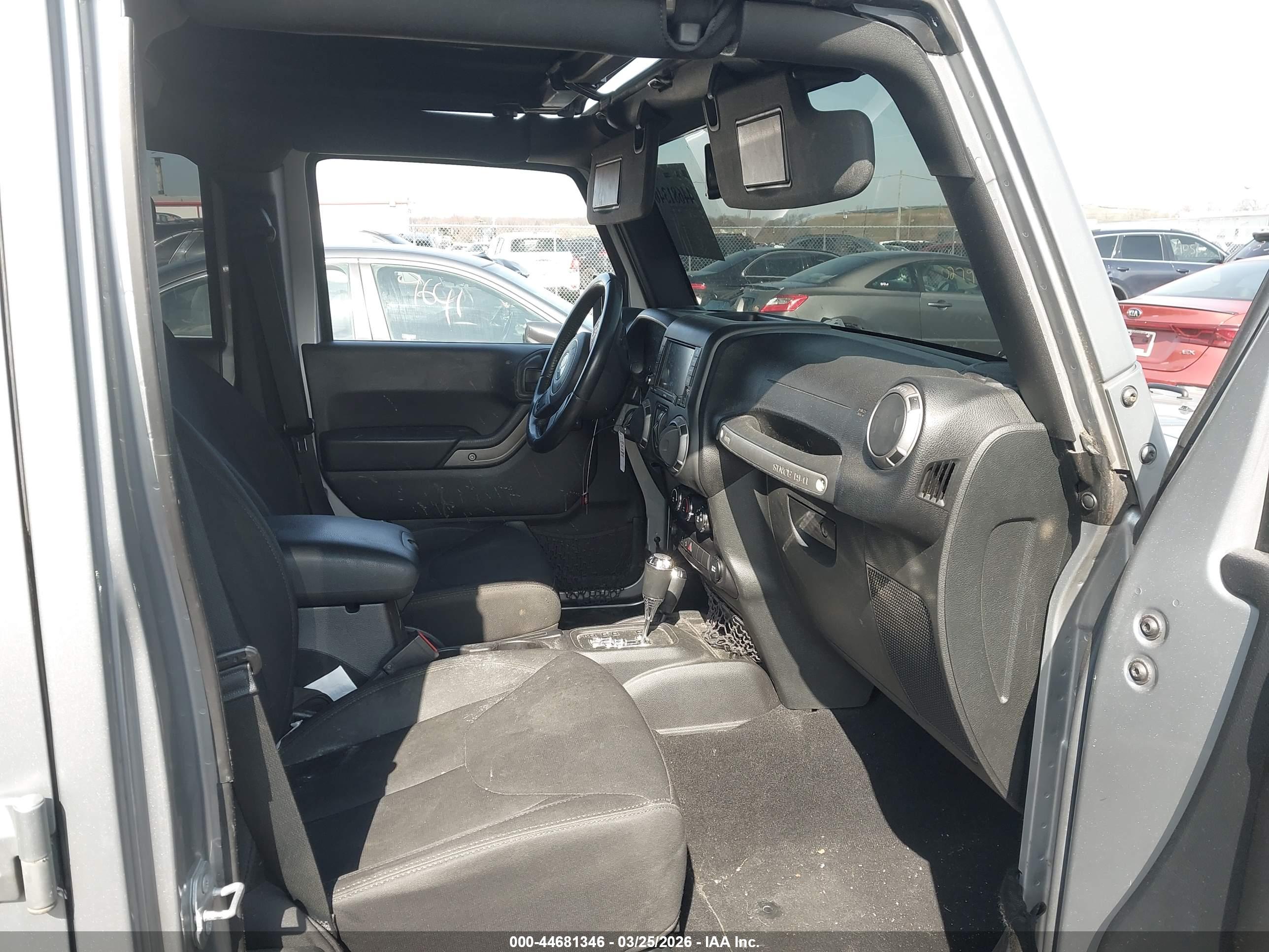 JEEP WRANGLER image 5