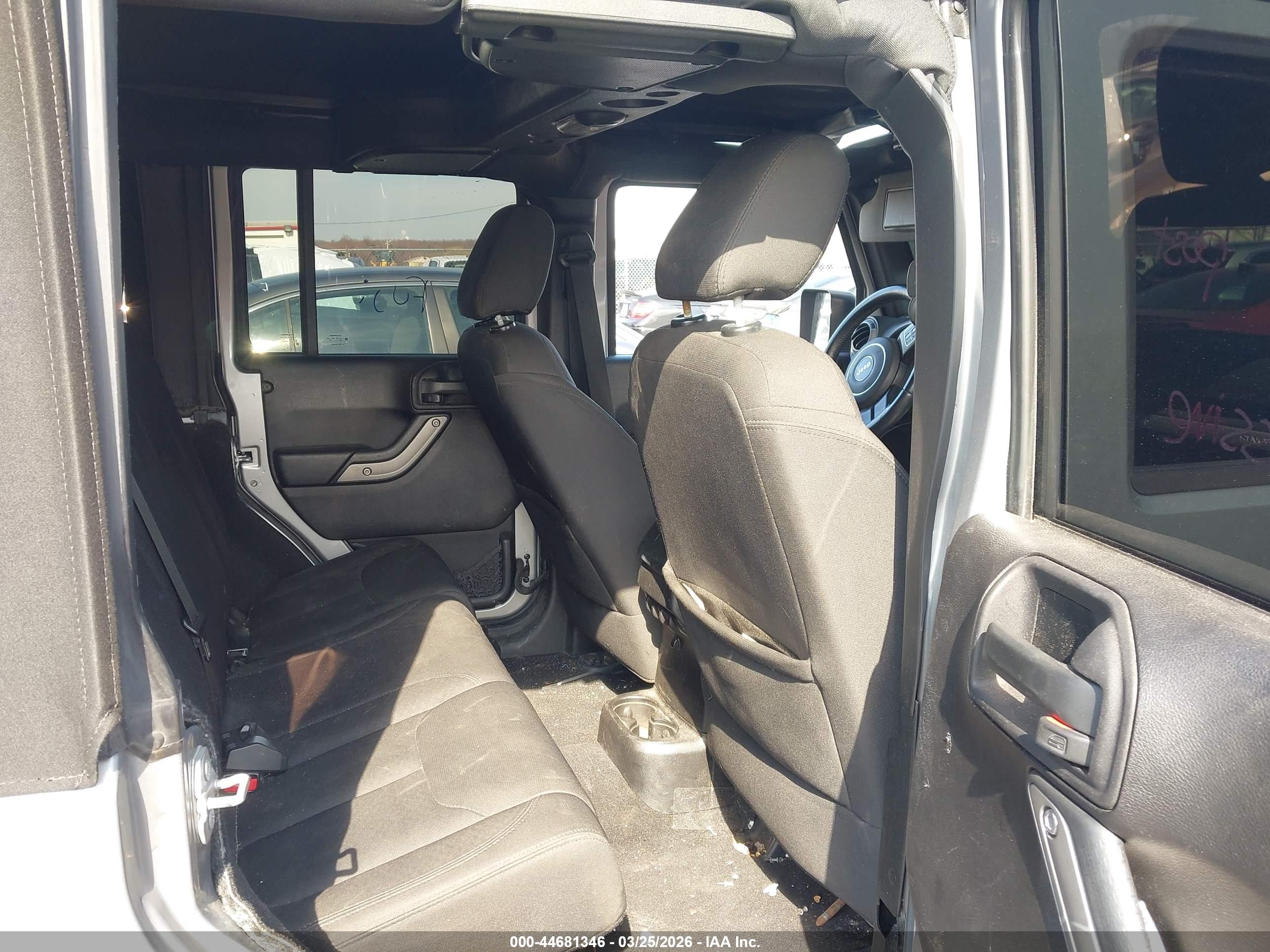 JEEP WRANGLER image 8