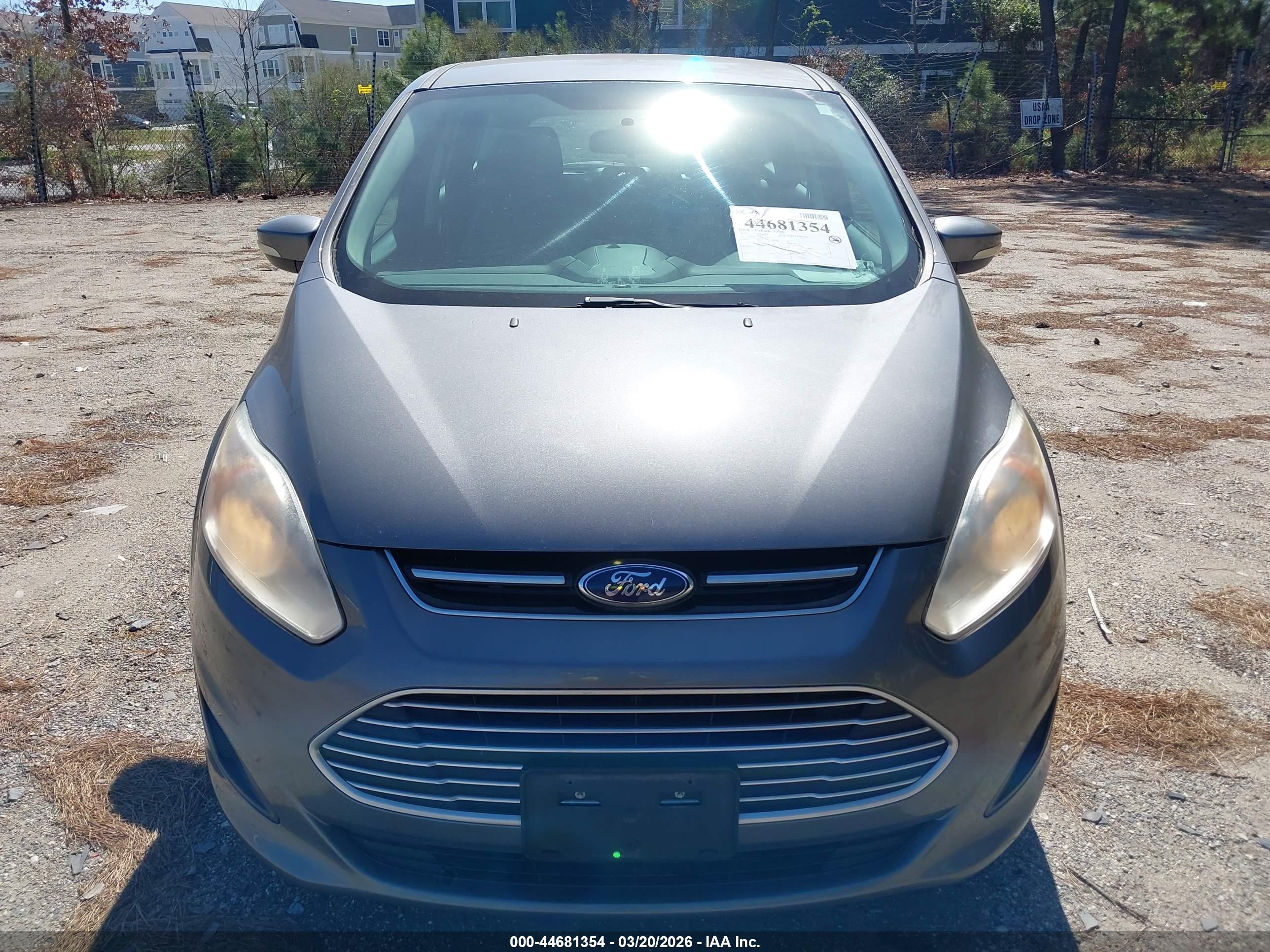 FORD C-MAX image 6