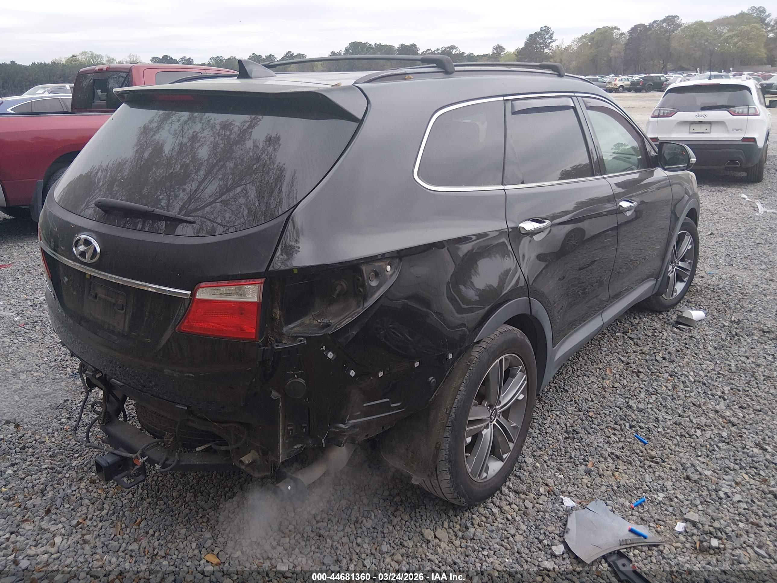 HYUNDAI SANTA image 4