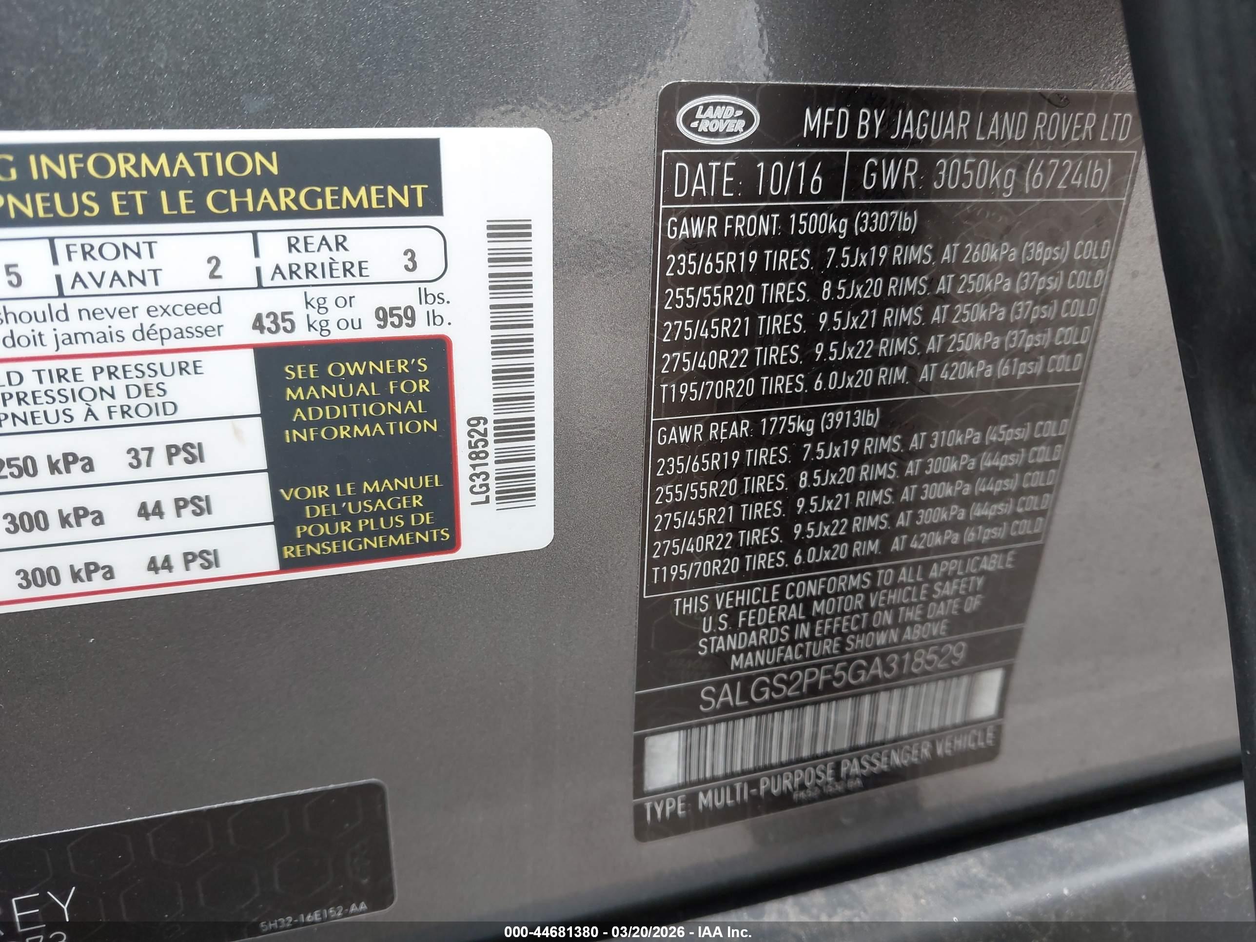 LAND ROVER image 9