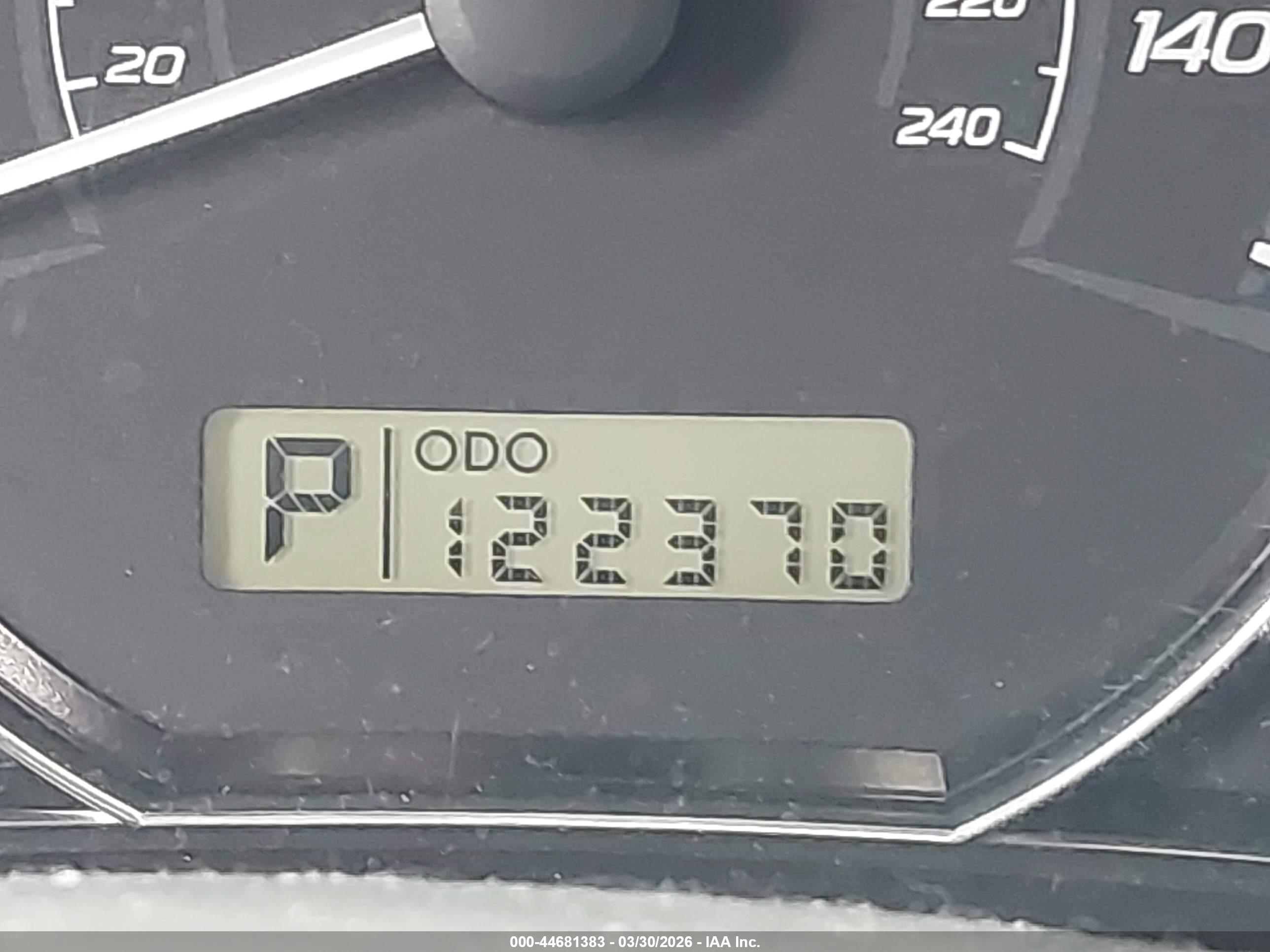 SUBARU FORESTER image 7