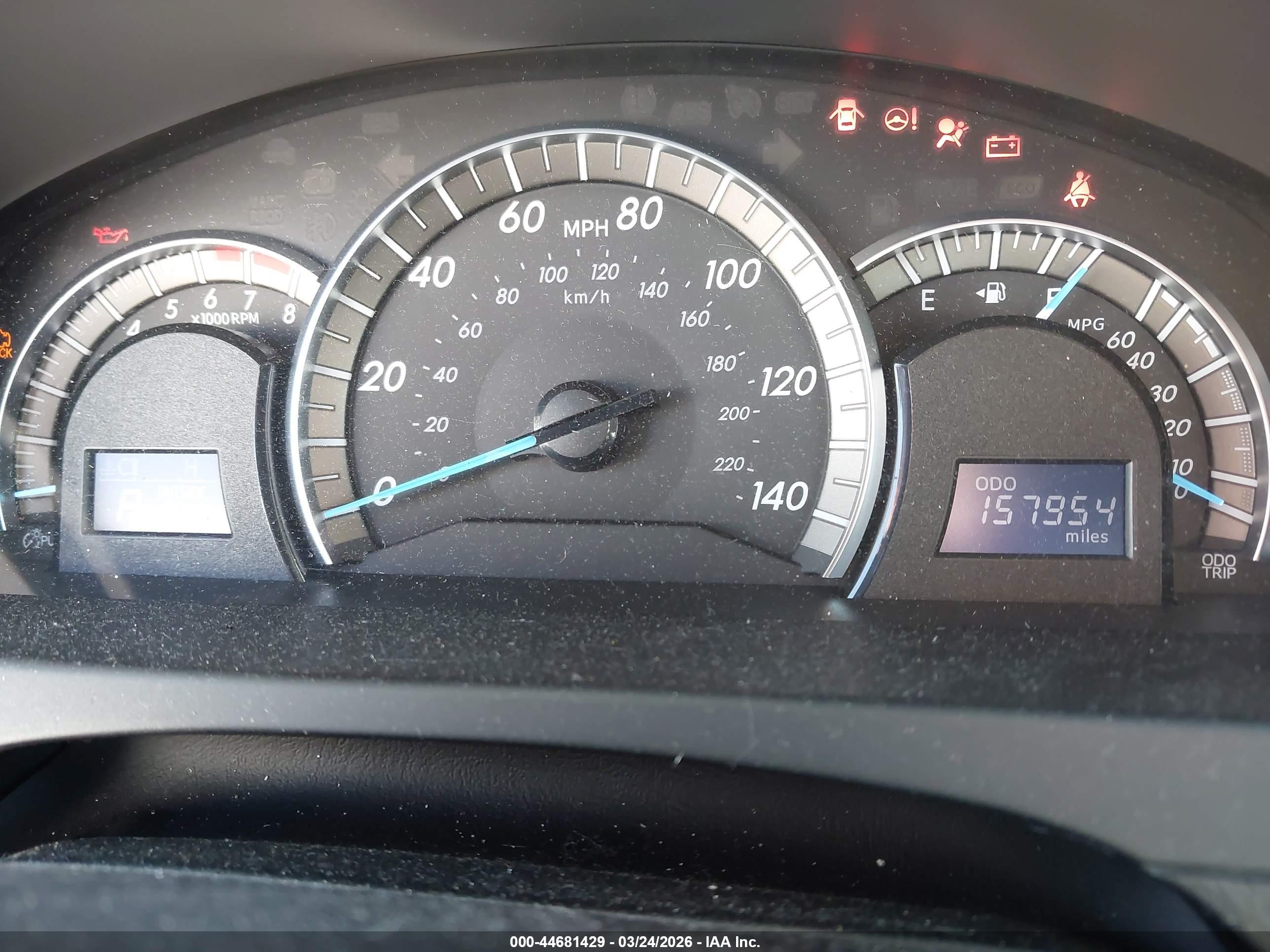 TOYOTA CAMRY image 7