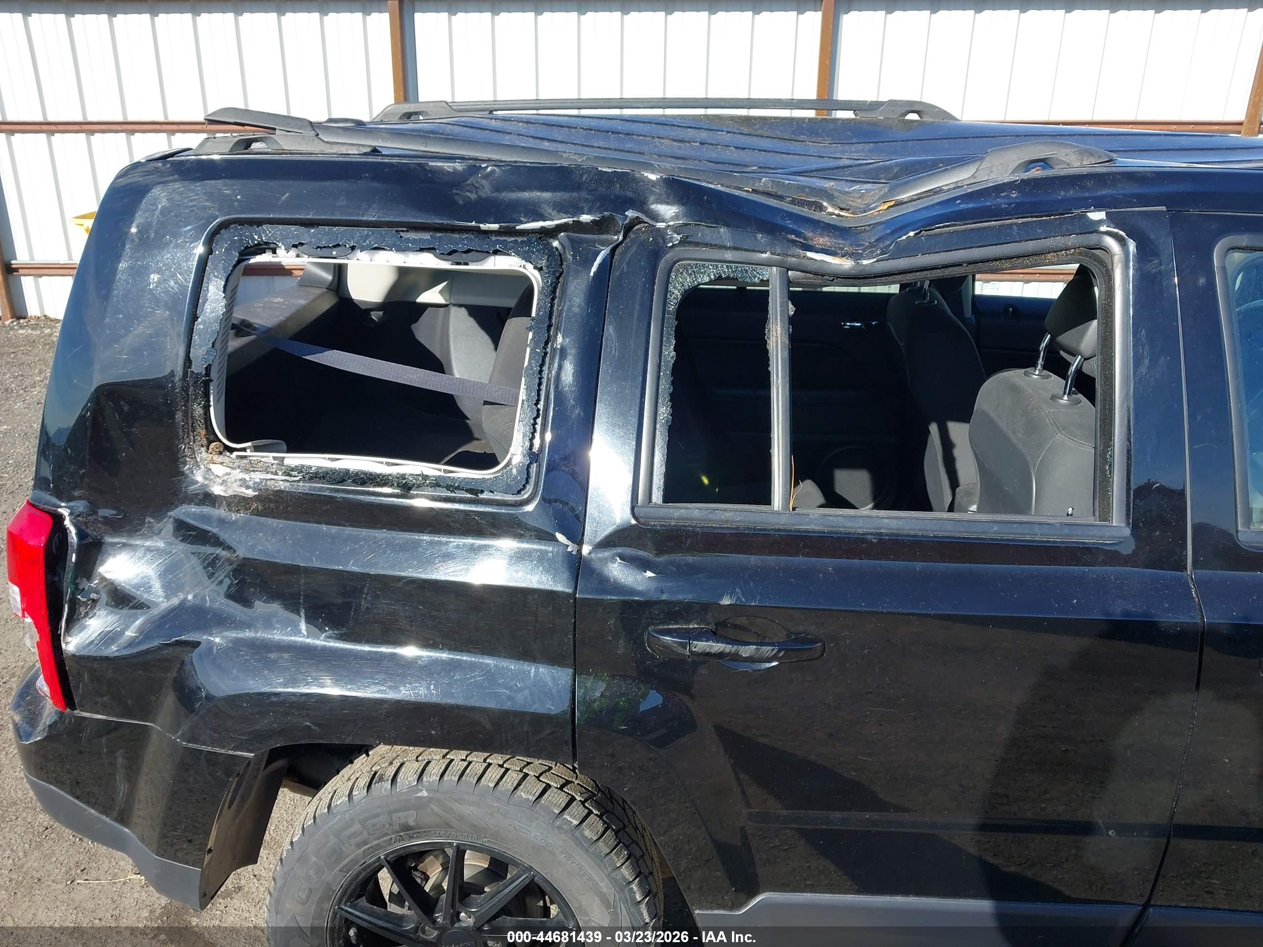 JEEP PATRIOT image 6