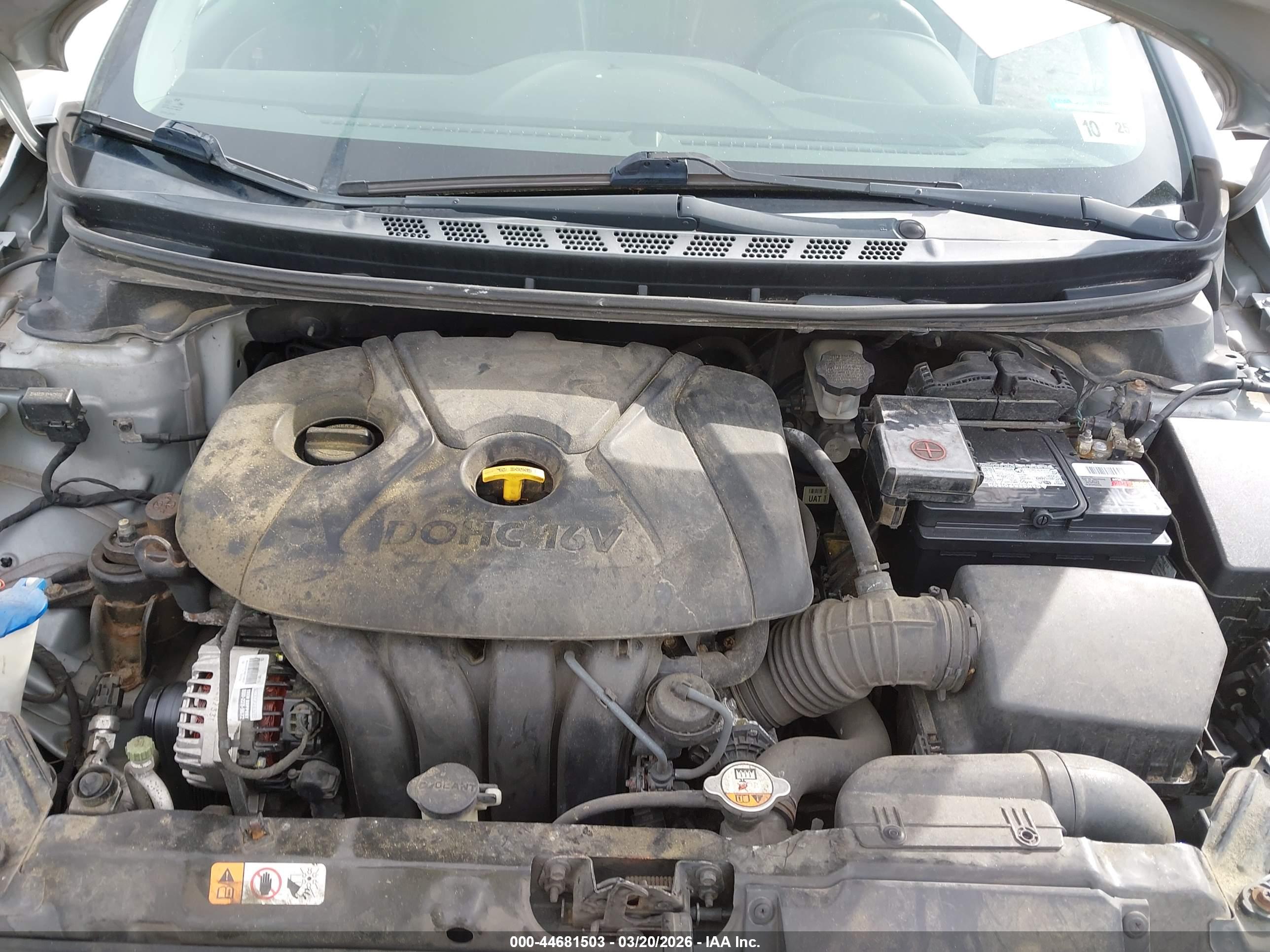 HYUNDAI ELANTRA image 10