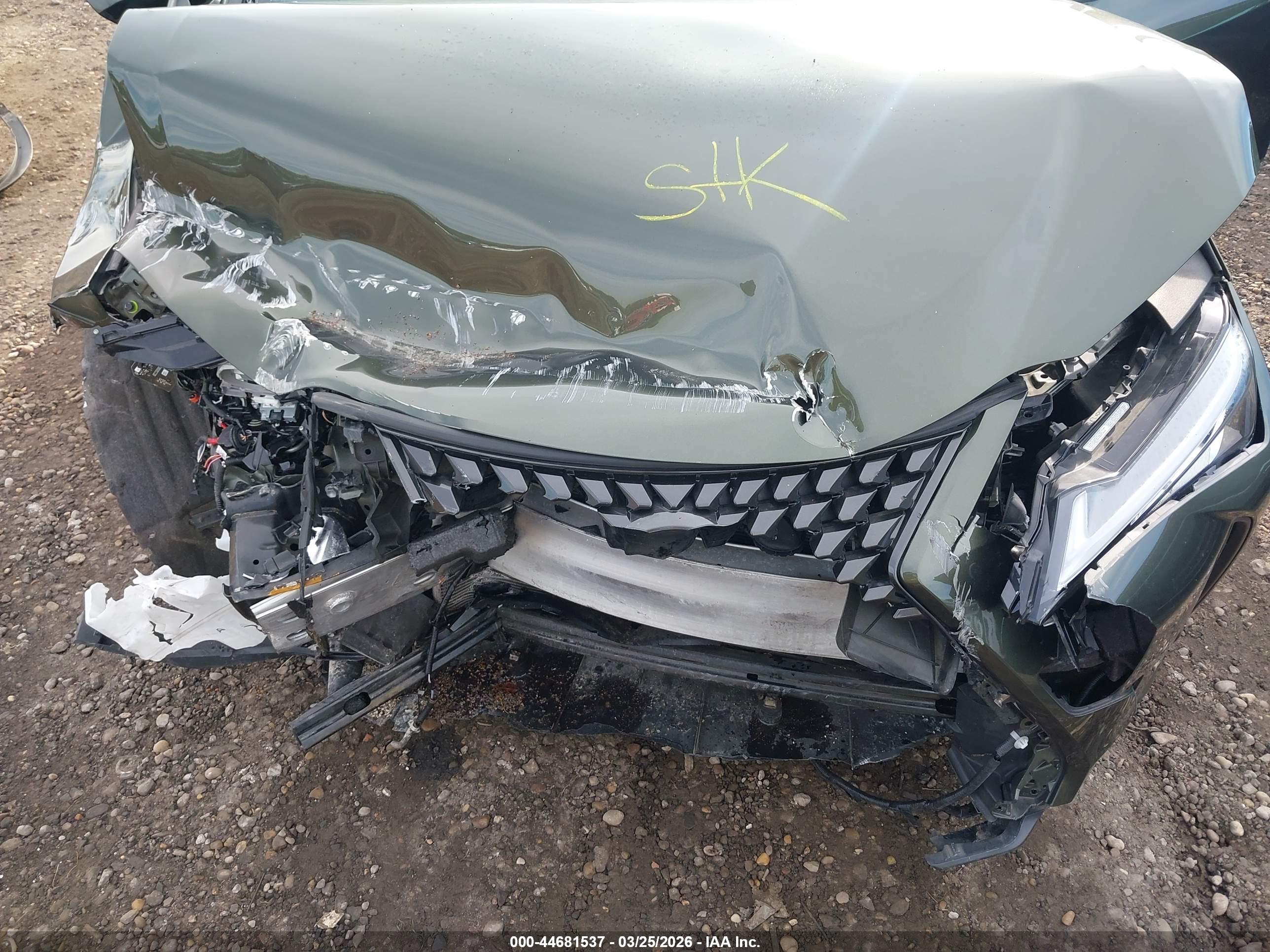 LEXUS UX image 10