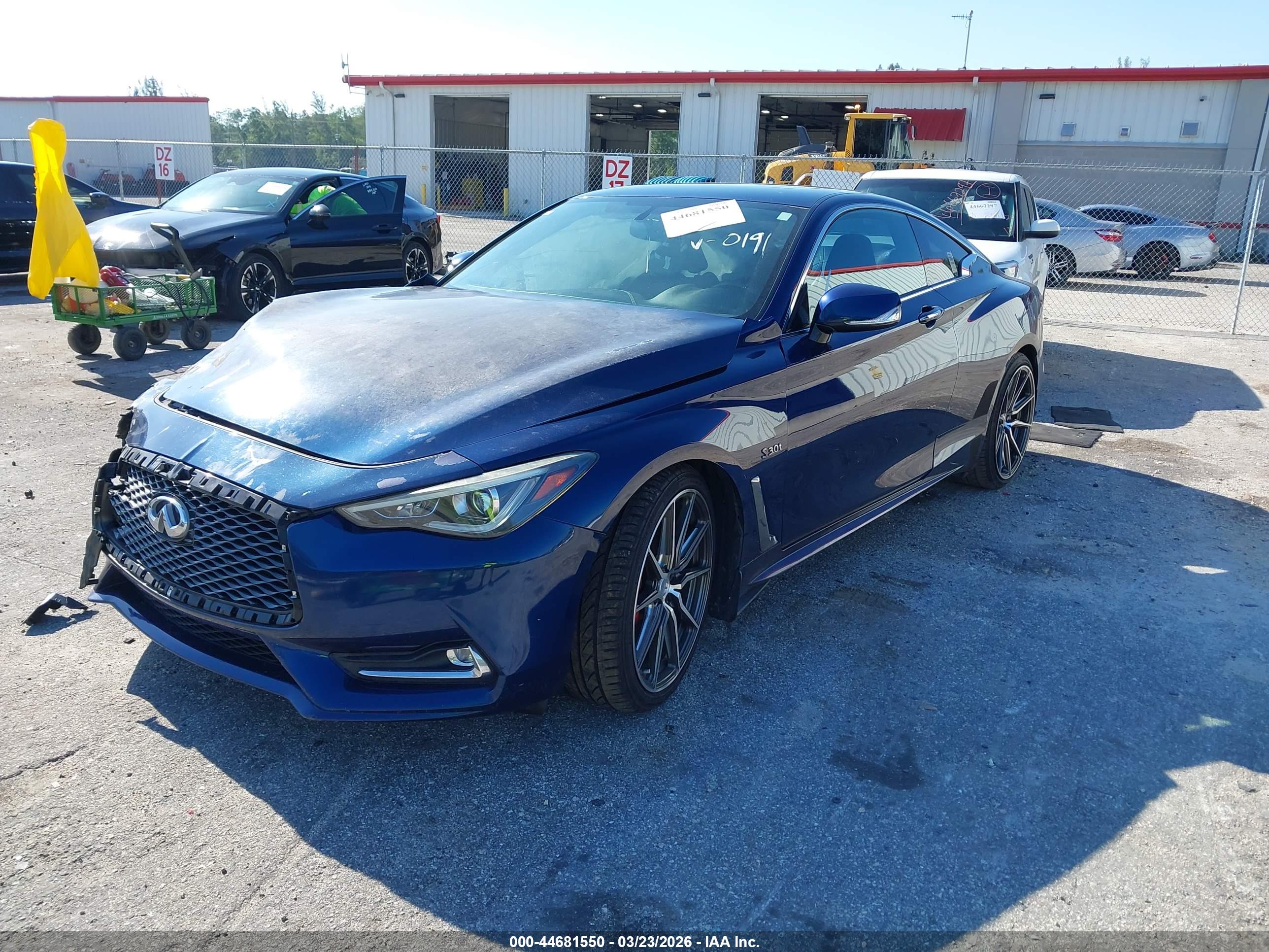 INFINITI Q60 image 2